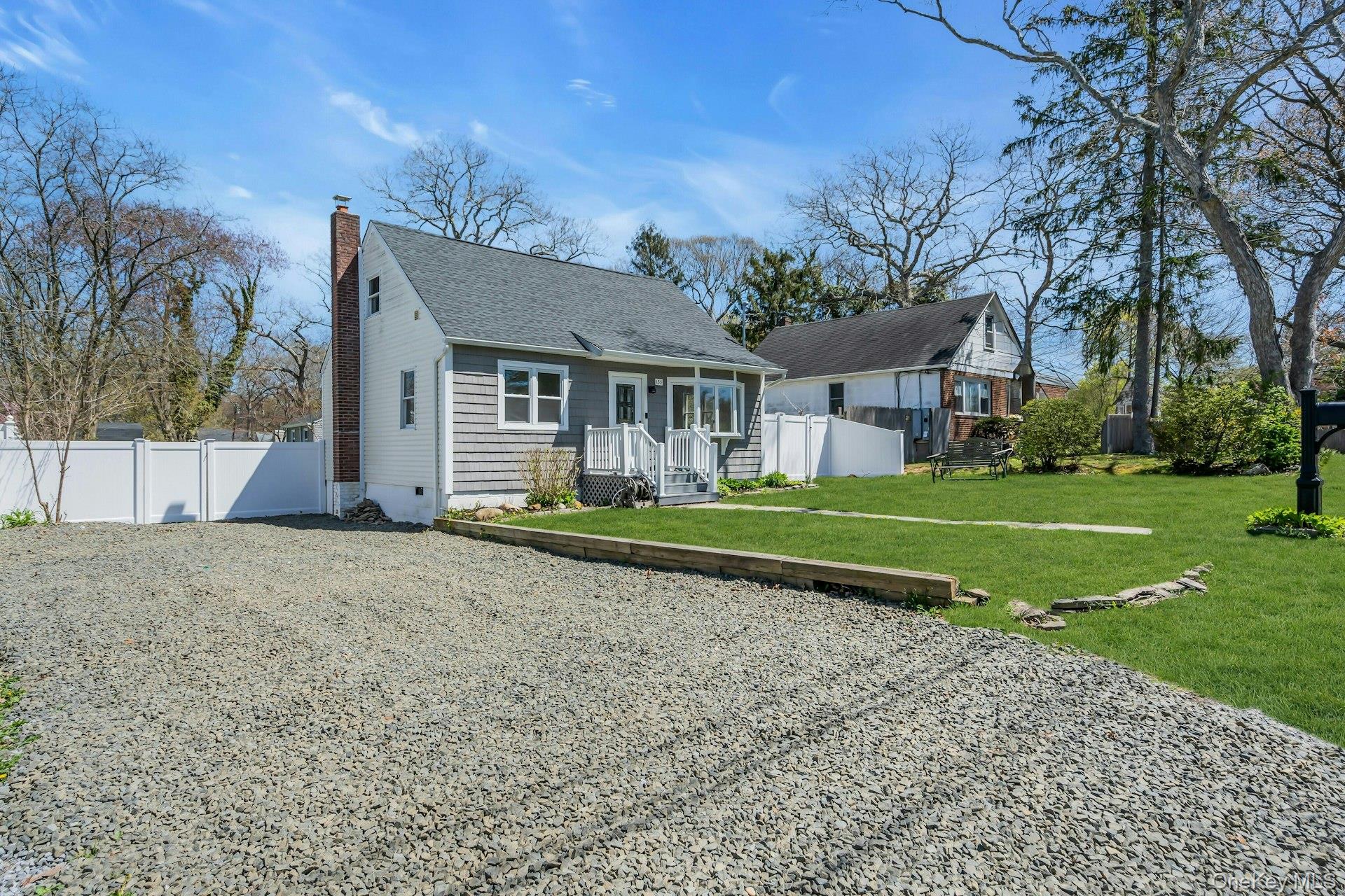 133 Lakeview Drive