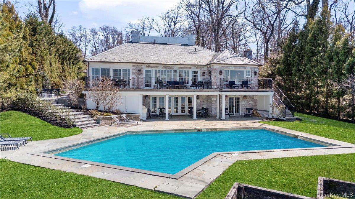 516 Centre Island Road
