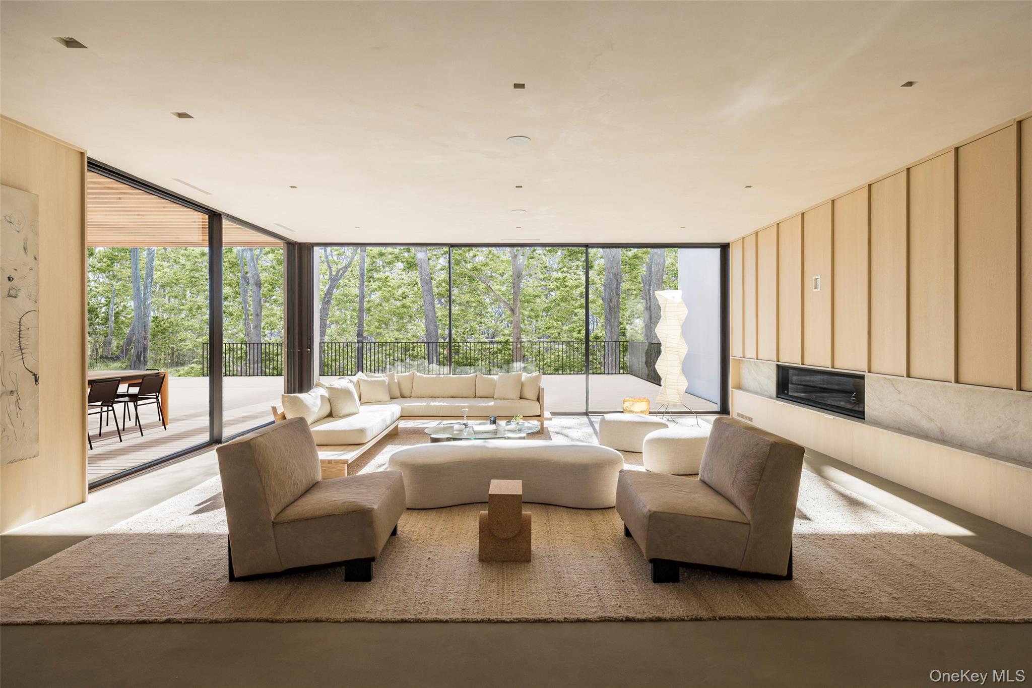 11 Sunnyside Avenue