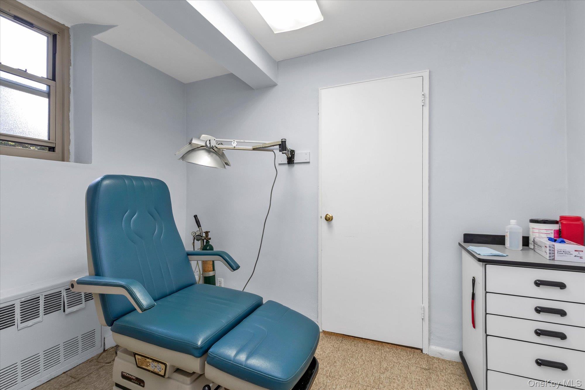 23-35 Bell Boulevard Unit: LF