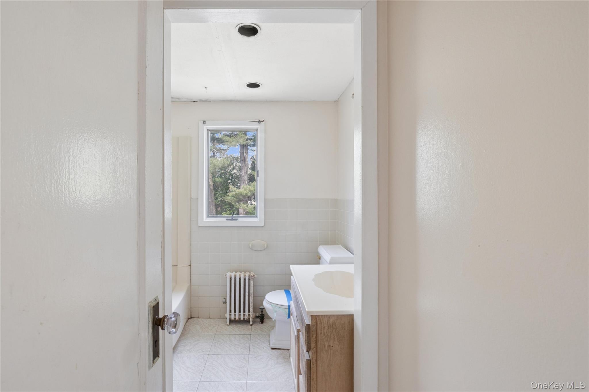 107 E 25th Street