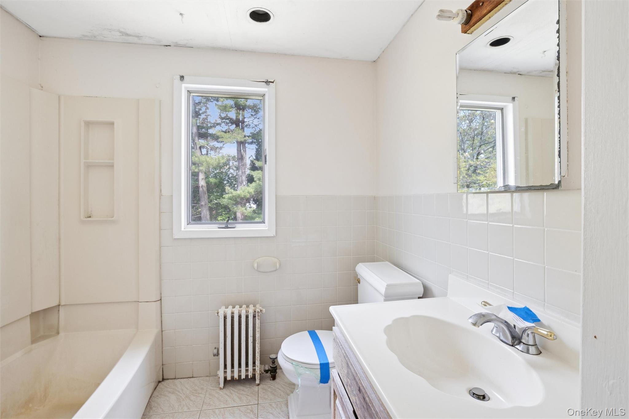 107 E 25th Street