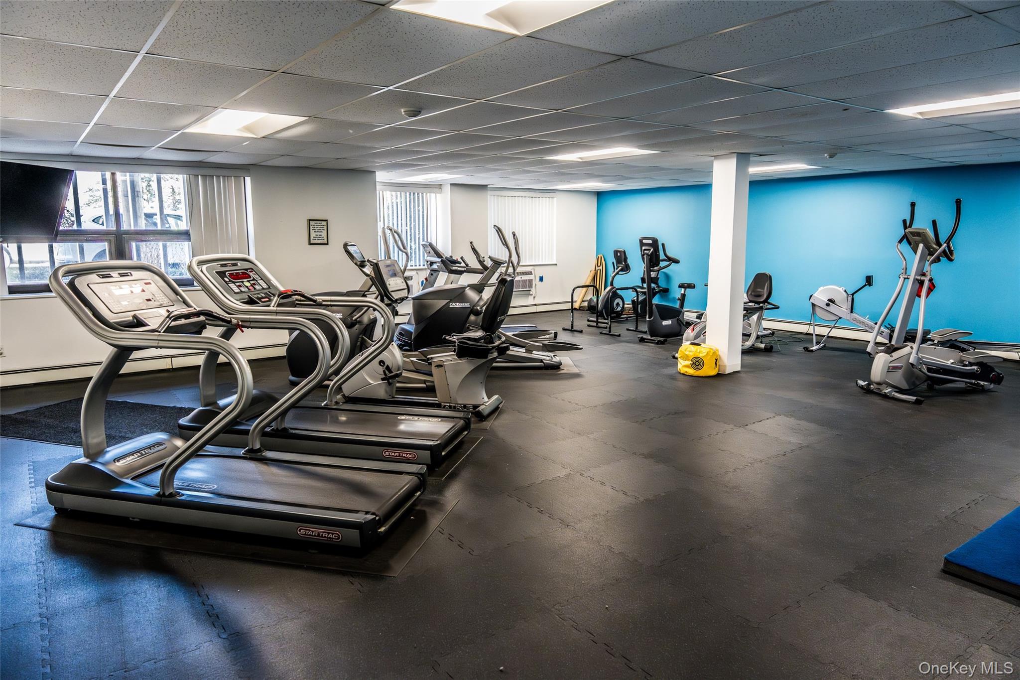 650 Shore Road Unit: 1C
