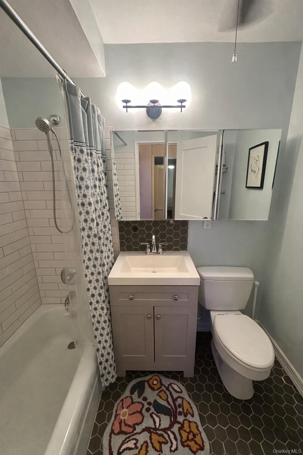 650 Shore Road Unit: 1C