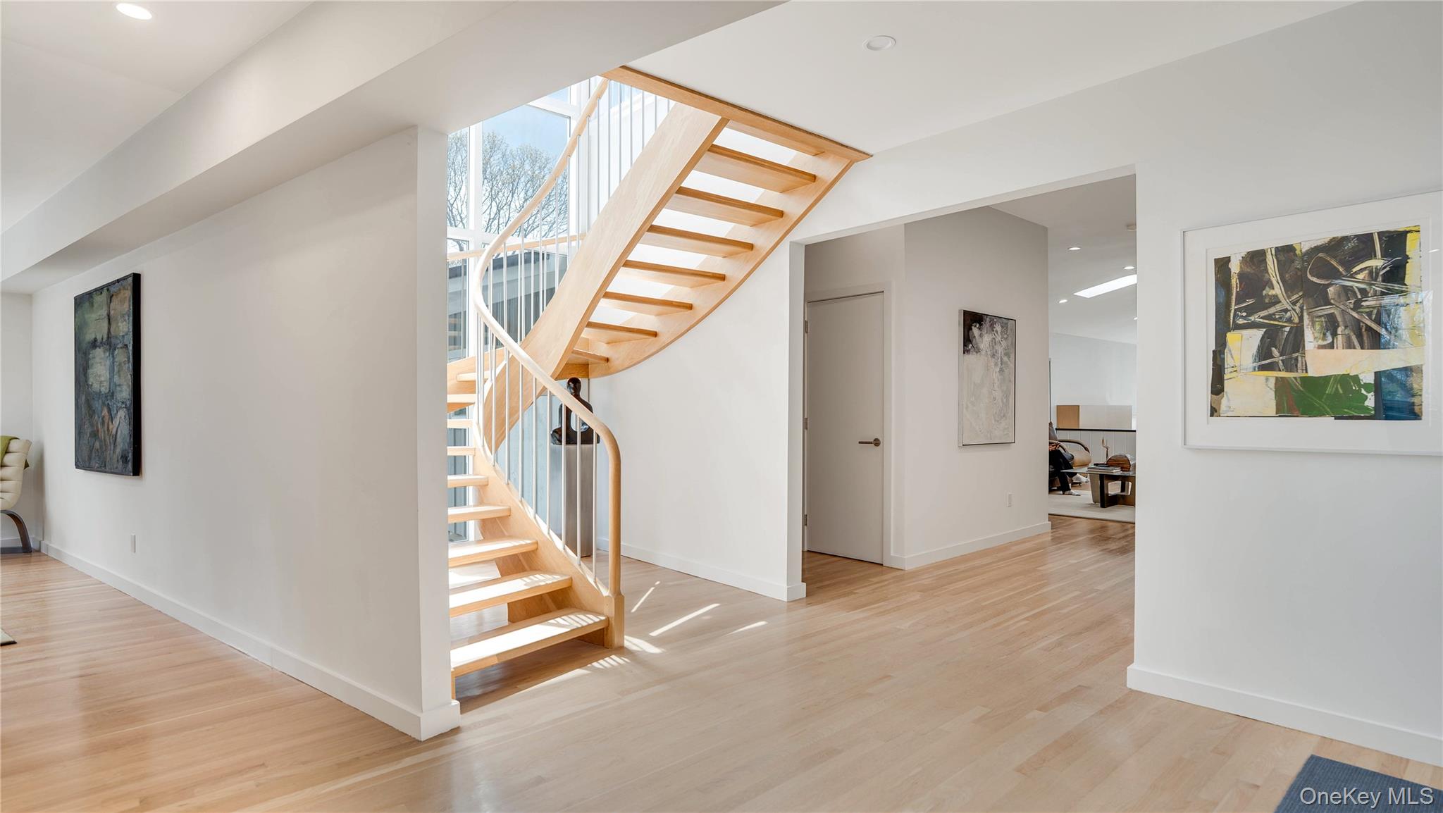 1 Carver Street