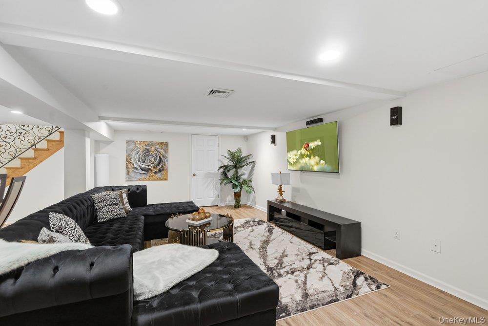 10 Hart Place