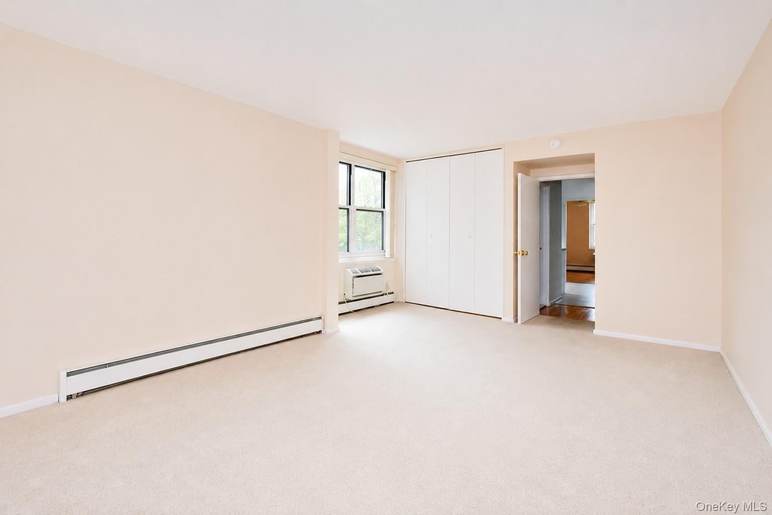 25 CANTERBURY Road Unit: 3-L
