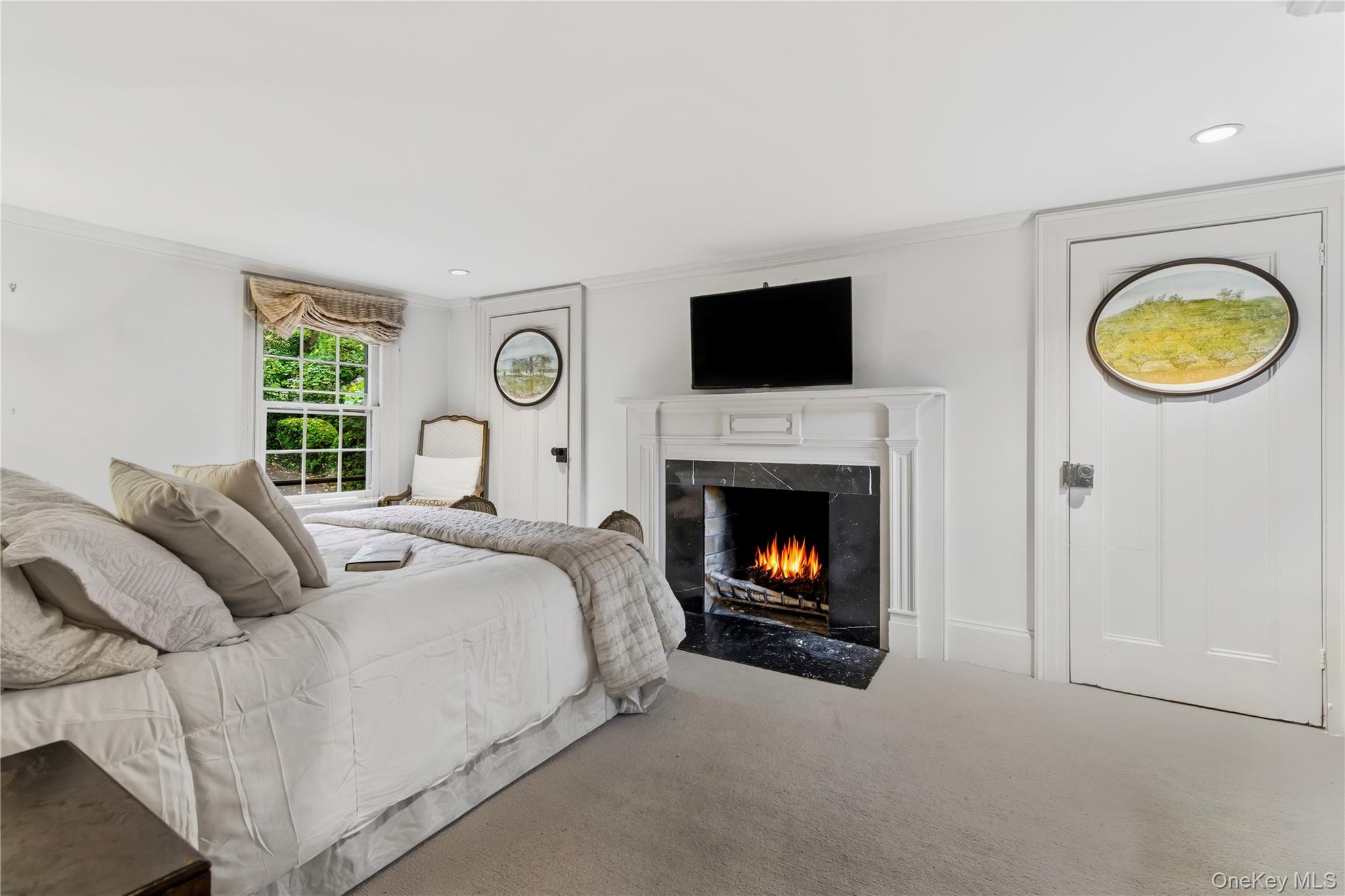 80 E Broadway