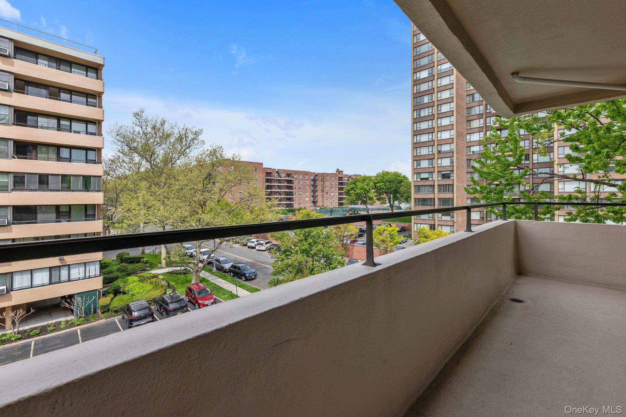 166-26 Powells Cove Boulevard Unit: 5D
