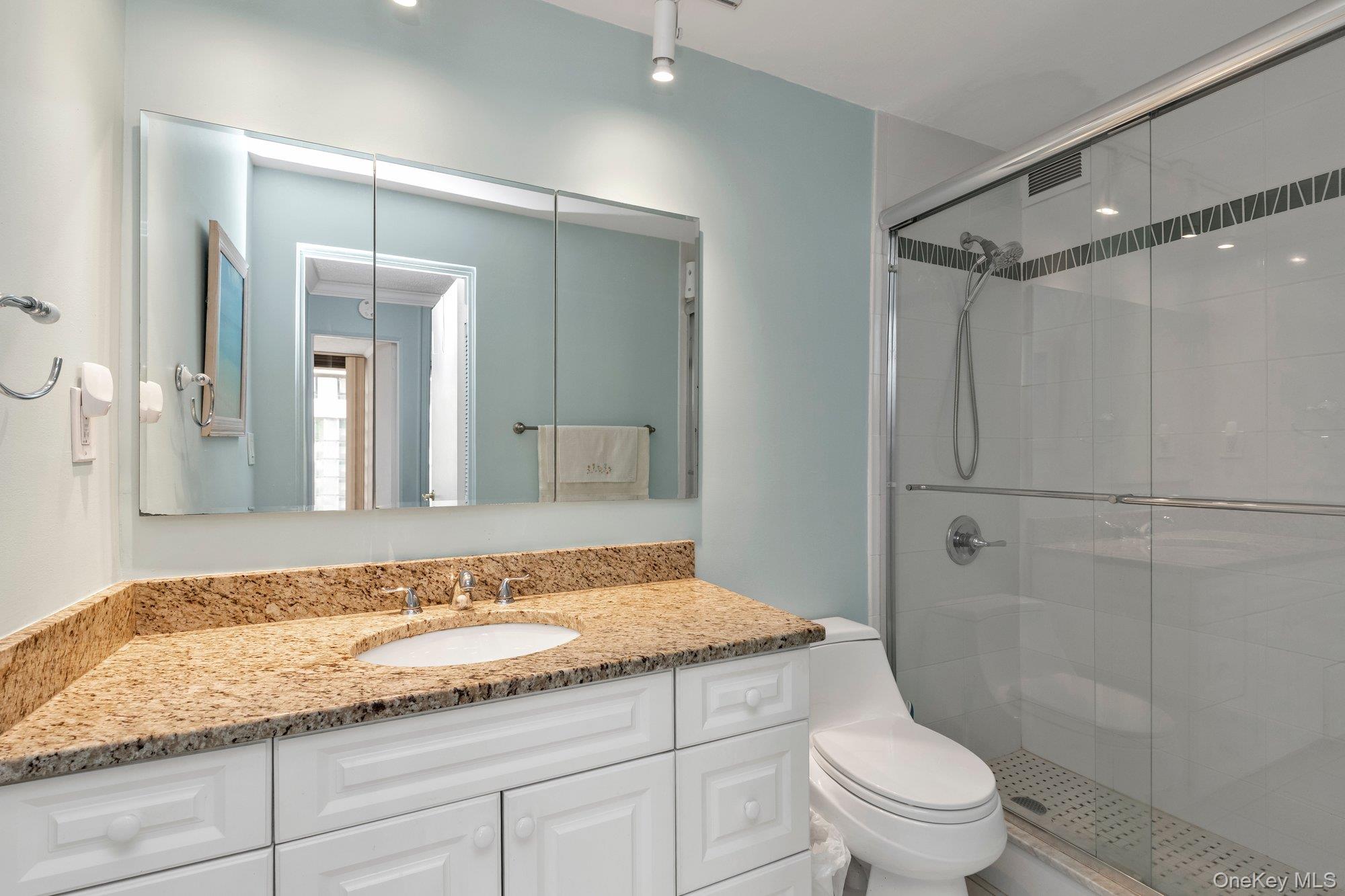 166-26 Powells Cove Boulevard Unit: 5D