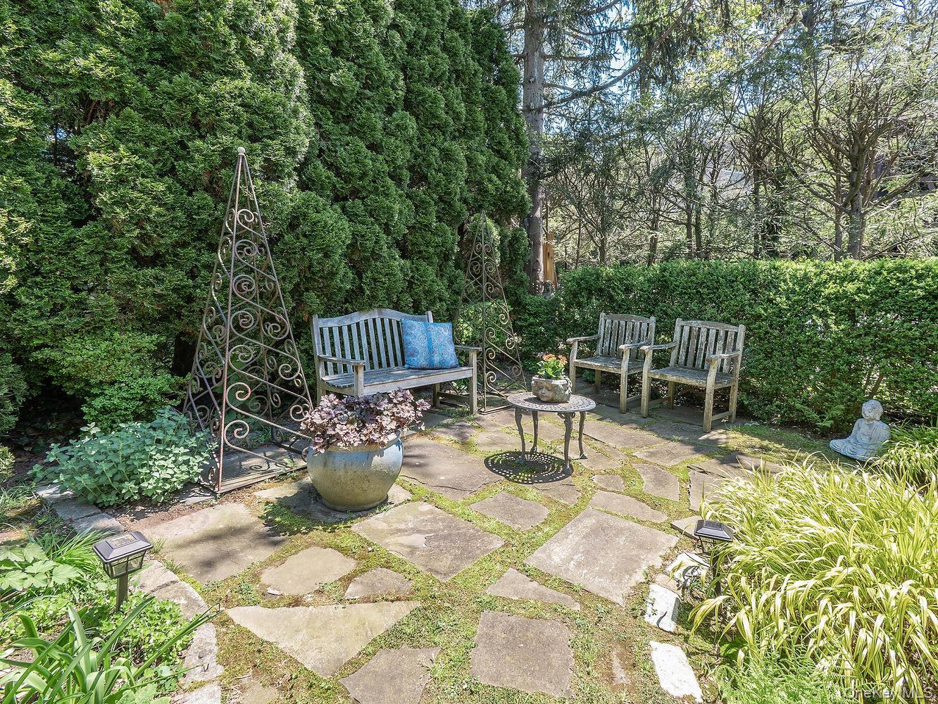227 Littleworth Lane