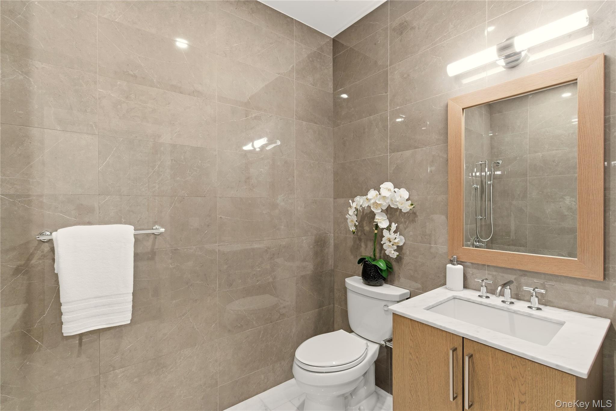 100 Garvies Point Road Unit: 1348