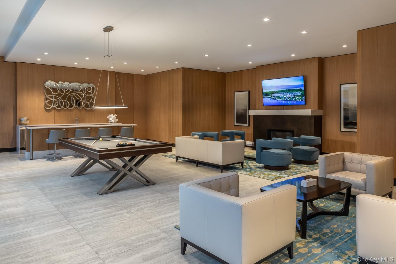 100 Garvies Point Road Unit: 1348