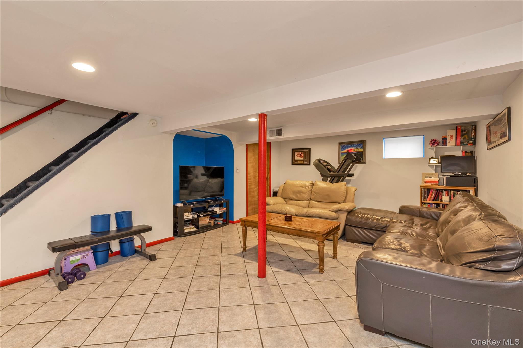 16 W 16th Street