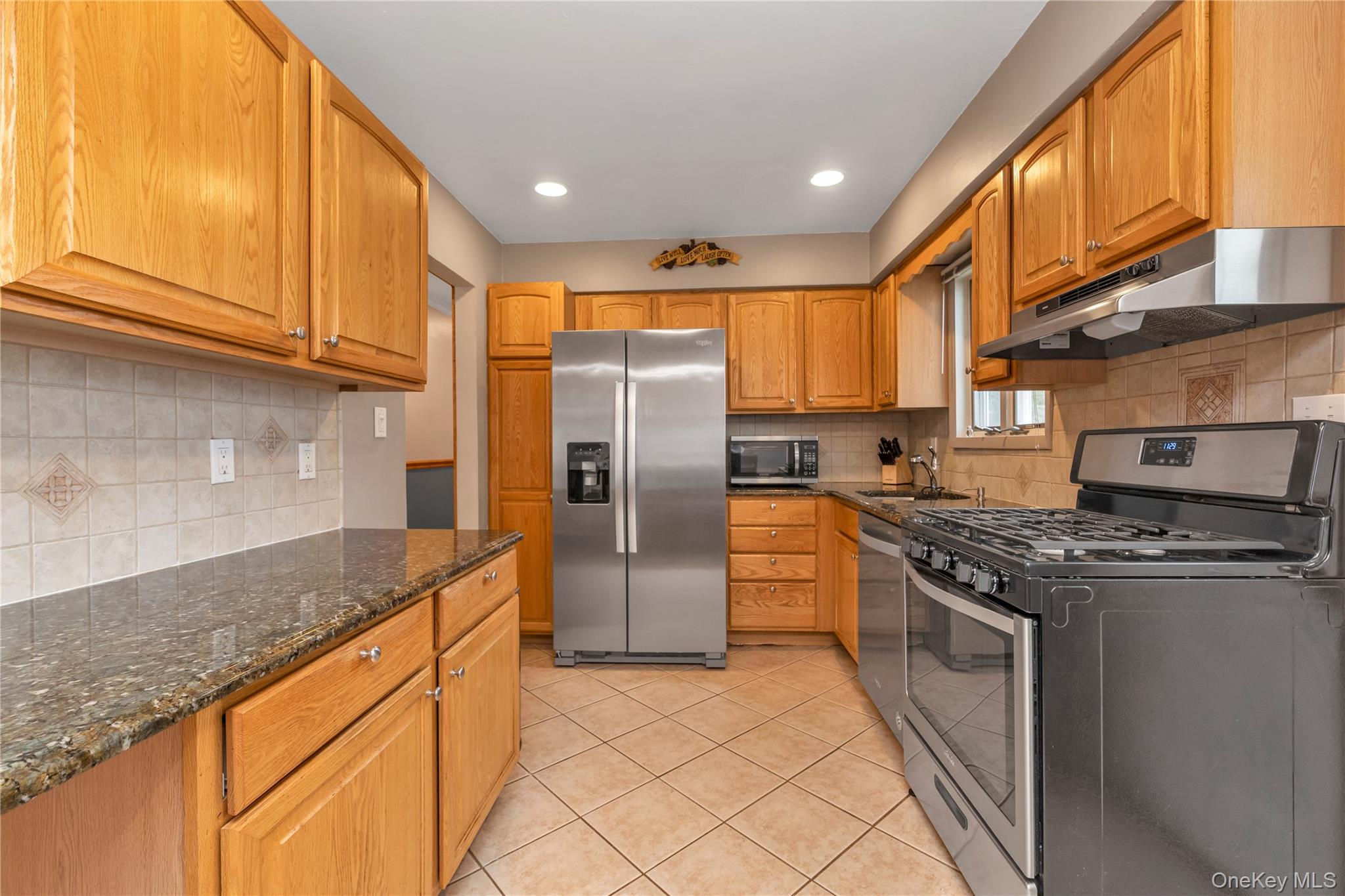 16 W 16th Street