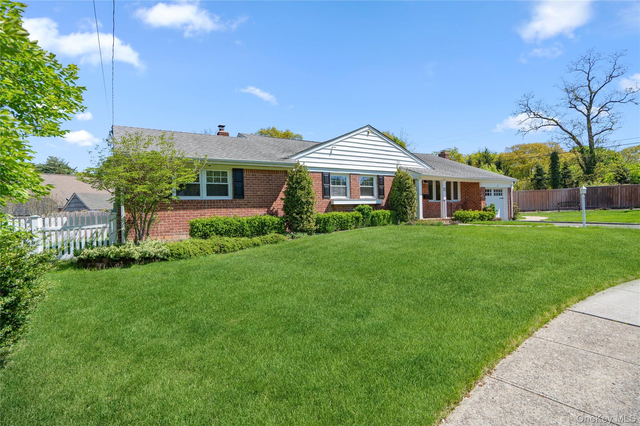14 Harbor Lane