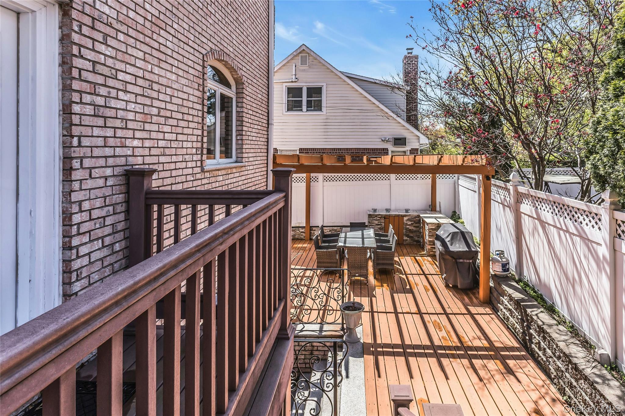 249-25 Cullman Avenue
