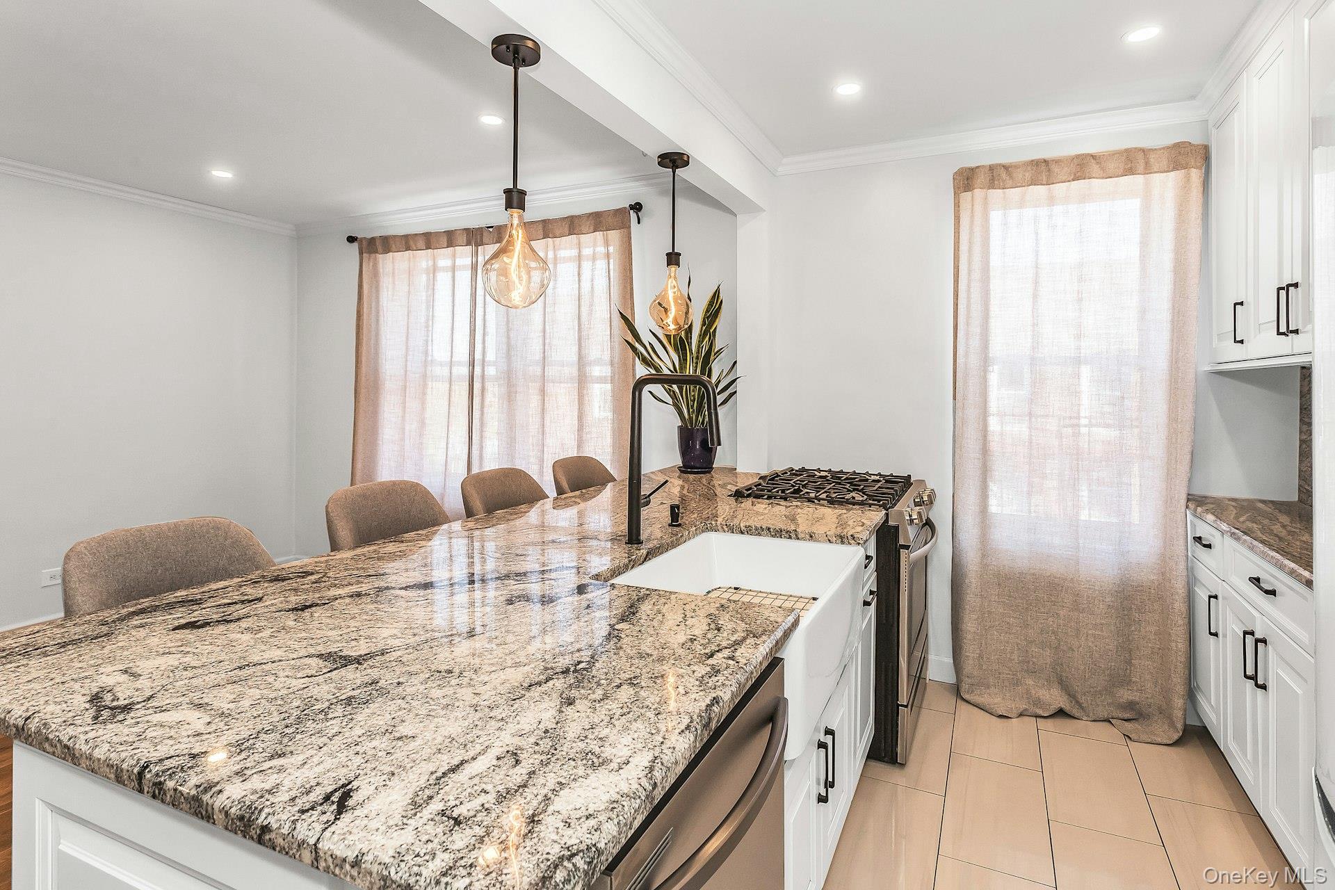 33-25 90th Street Unit: 6C