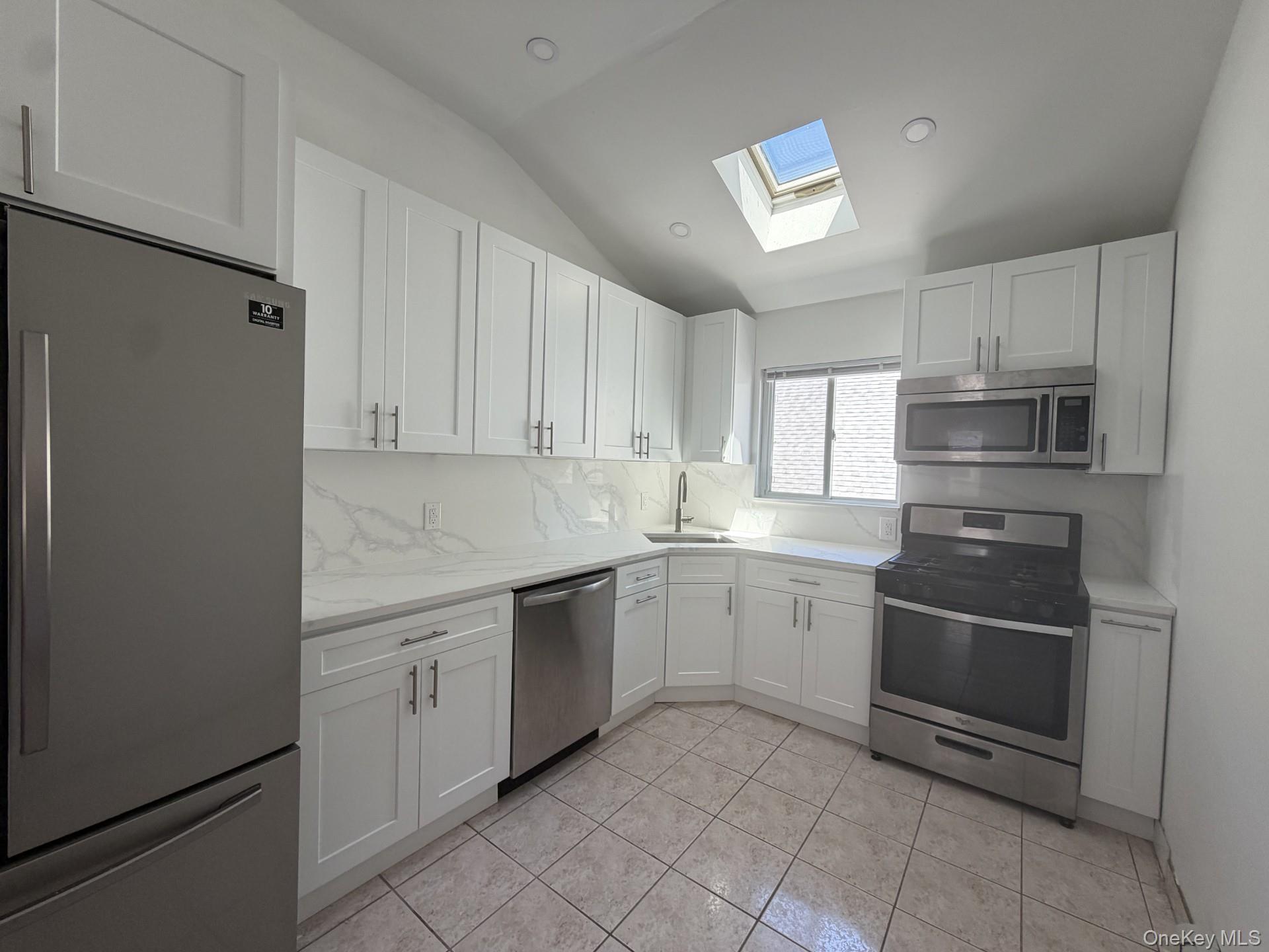 57 Dunwood Road Unit: B