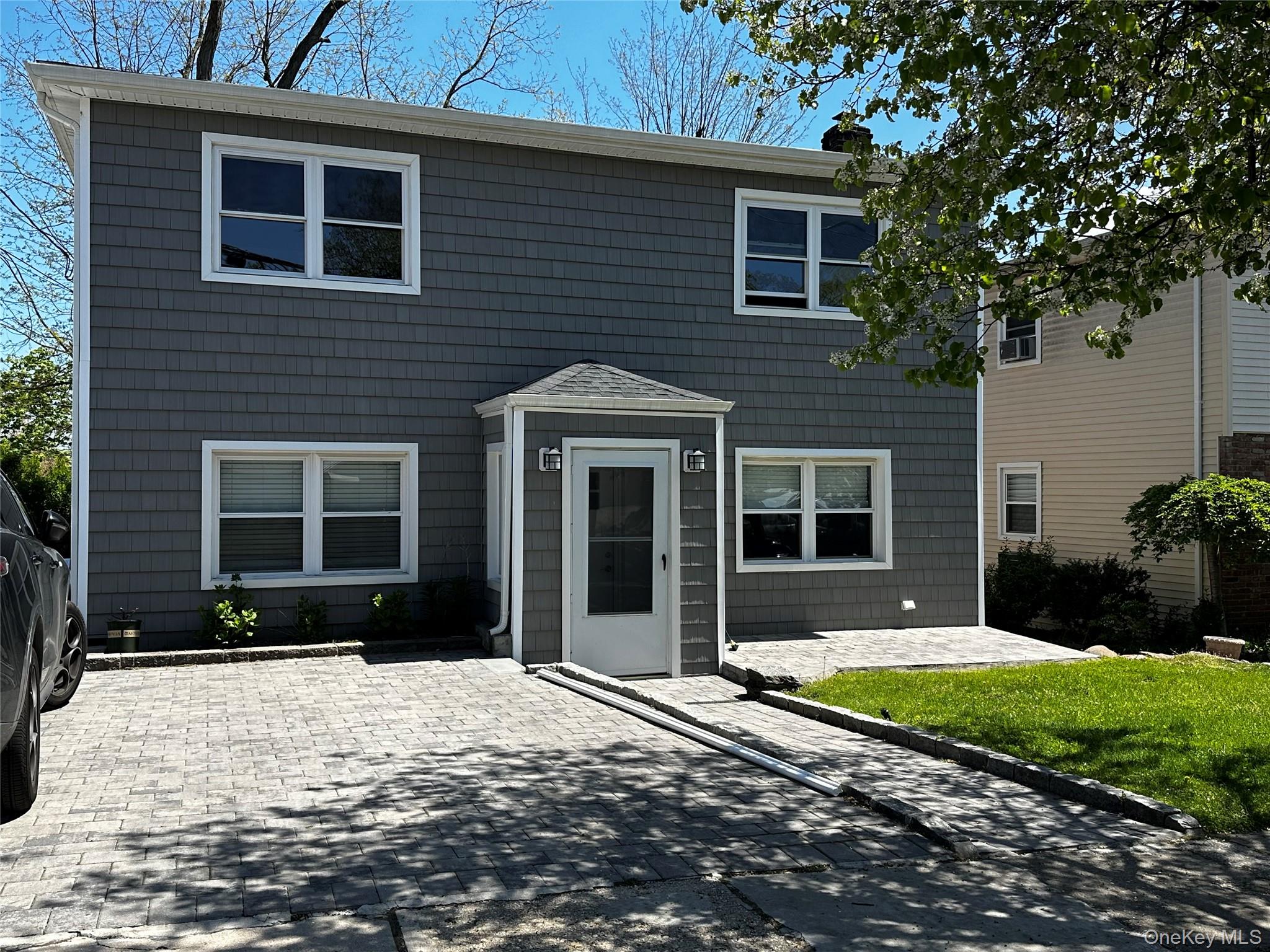 56 Marwood Road N Unit: 2nd Fl