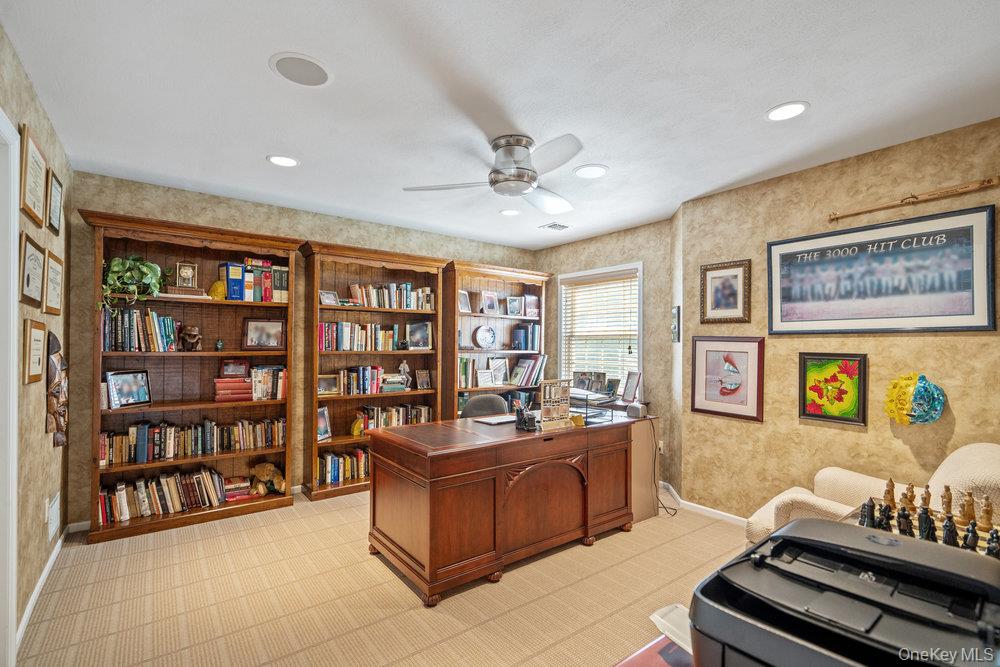 11 Bayview Drive
