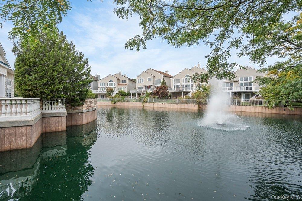 11 Bayview Drive