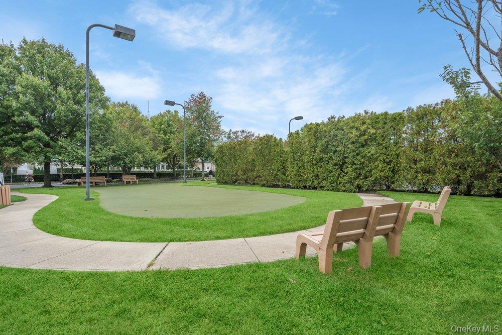 11 Bayview Drive