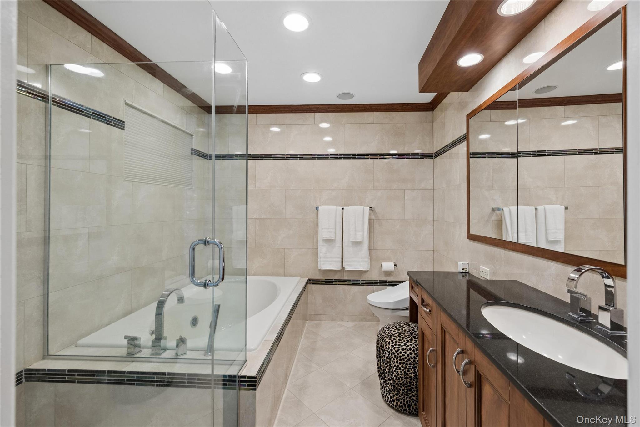 42 Country Club Drive Unit: 42