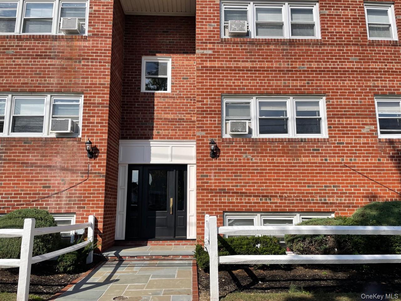 133 Dubois Avenue Unit: A 9