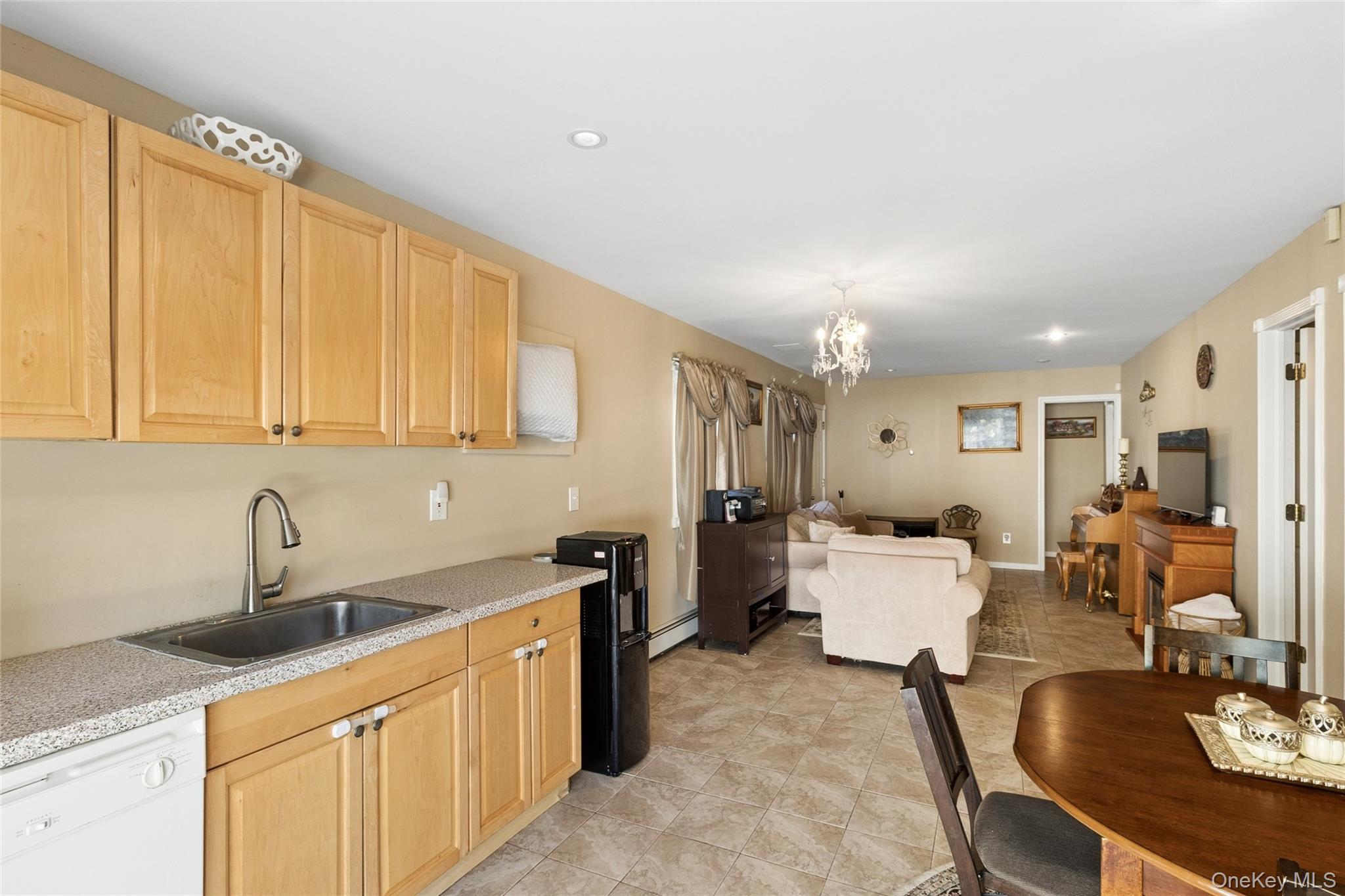 346 Avenue C