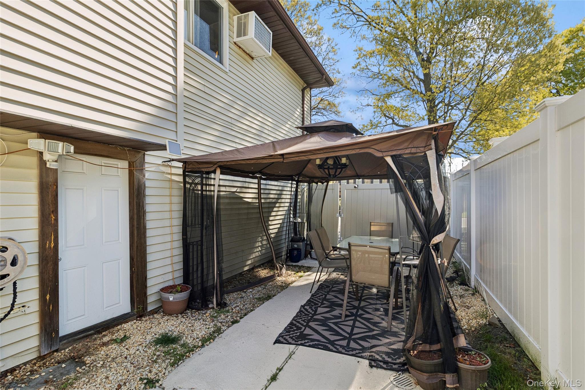 346 Avenue C
