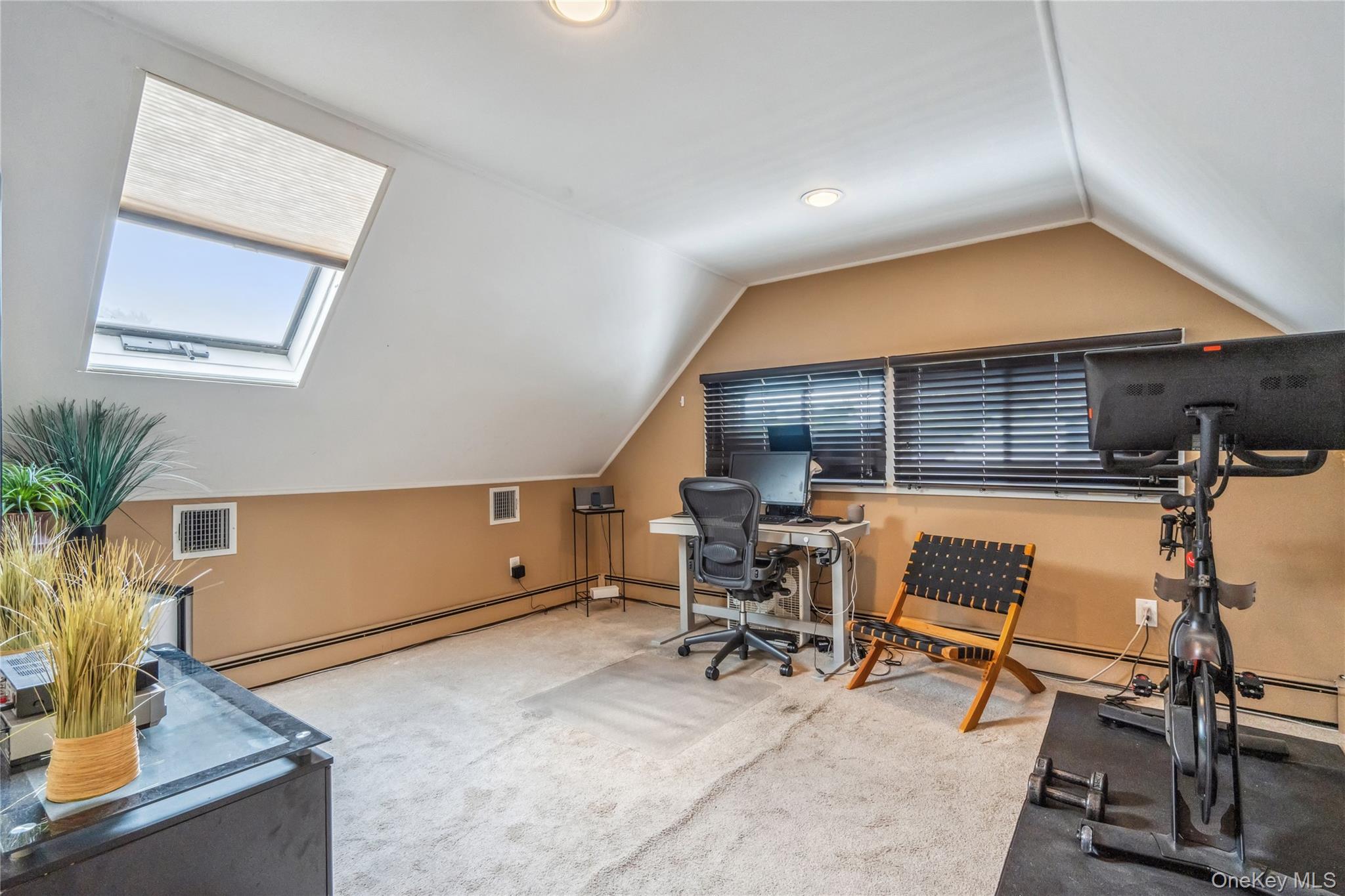 55 Duckpond Drive N