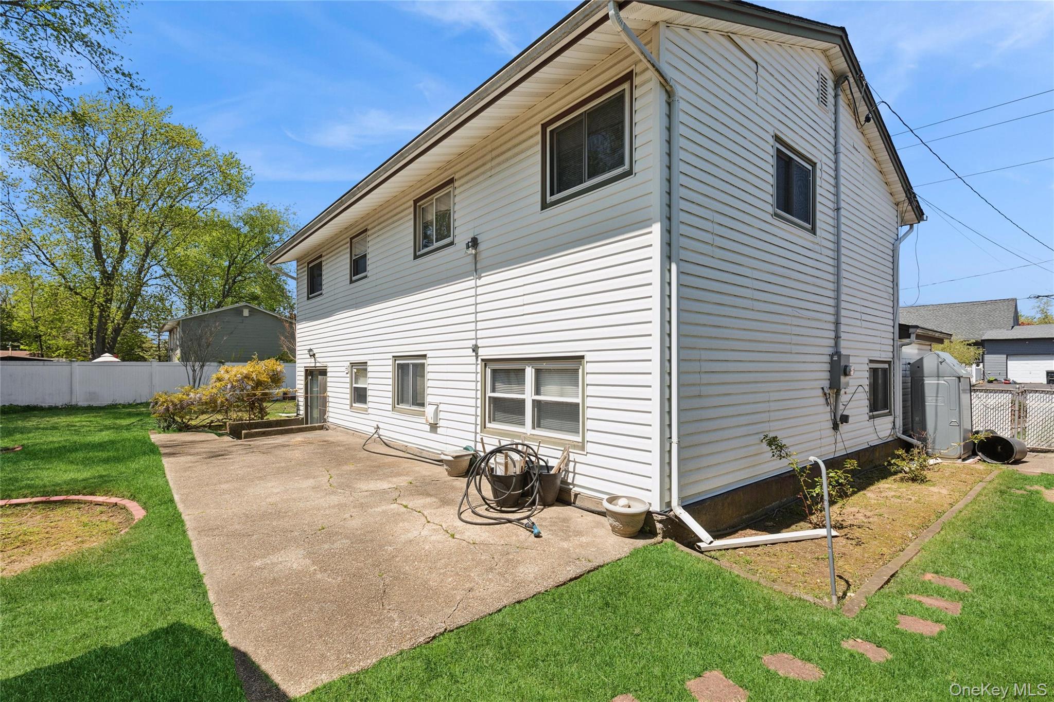 6 Clarke Street