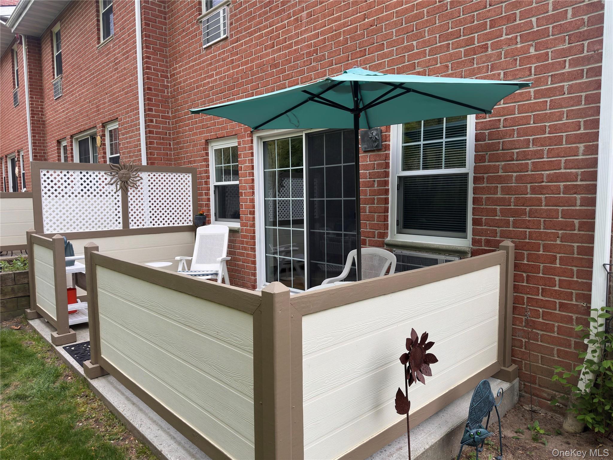 18 Glen Hollow Drive Unit: F1