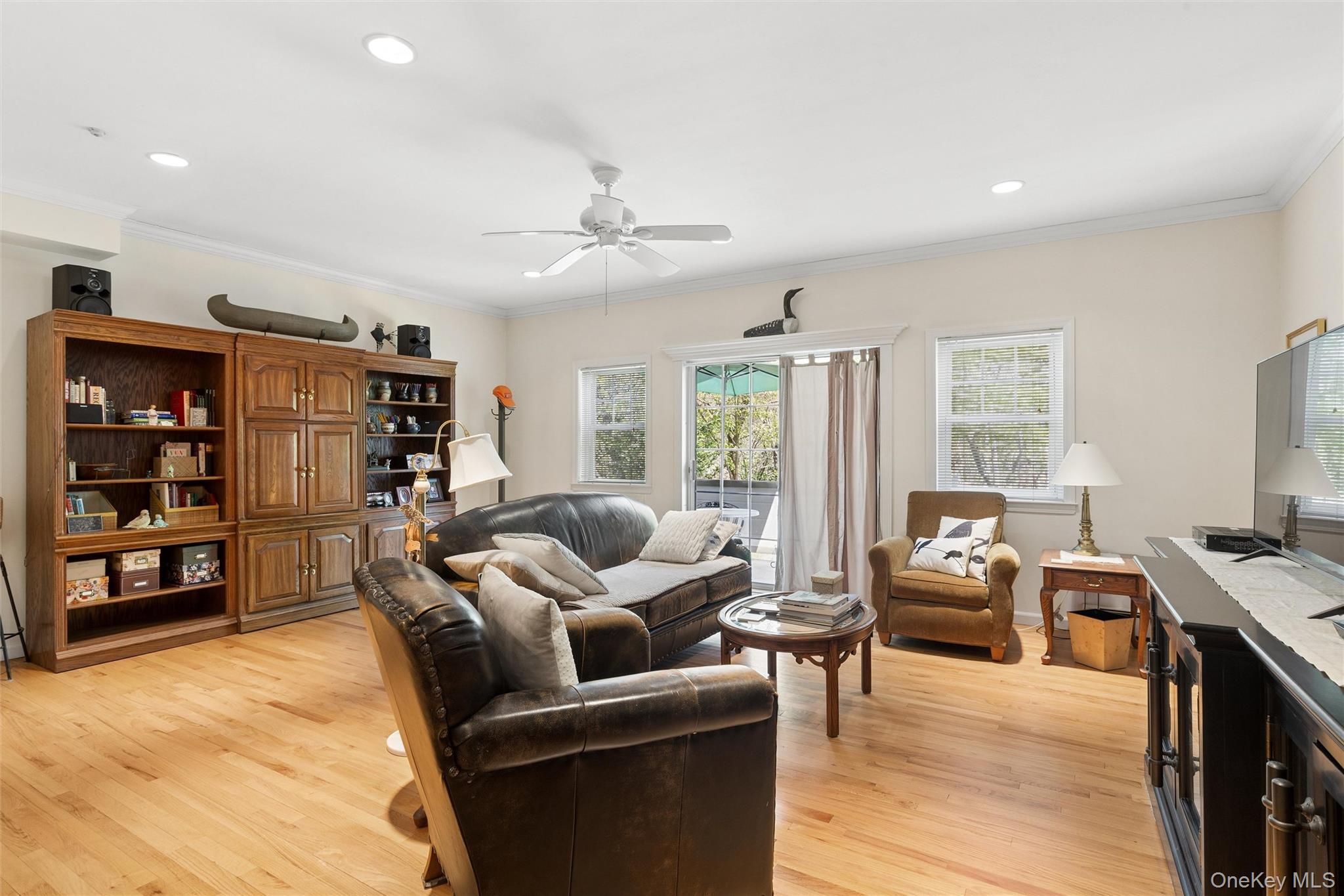 18 Glen Hollow Drive Unit: F1