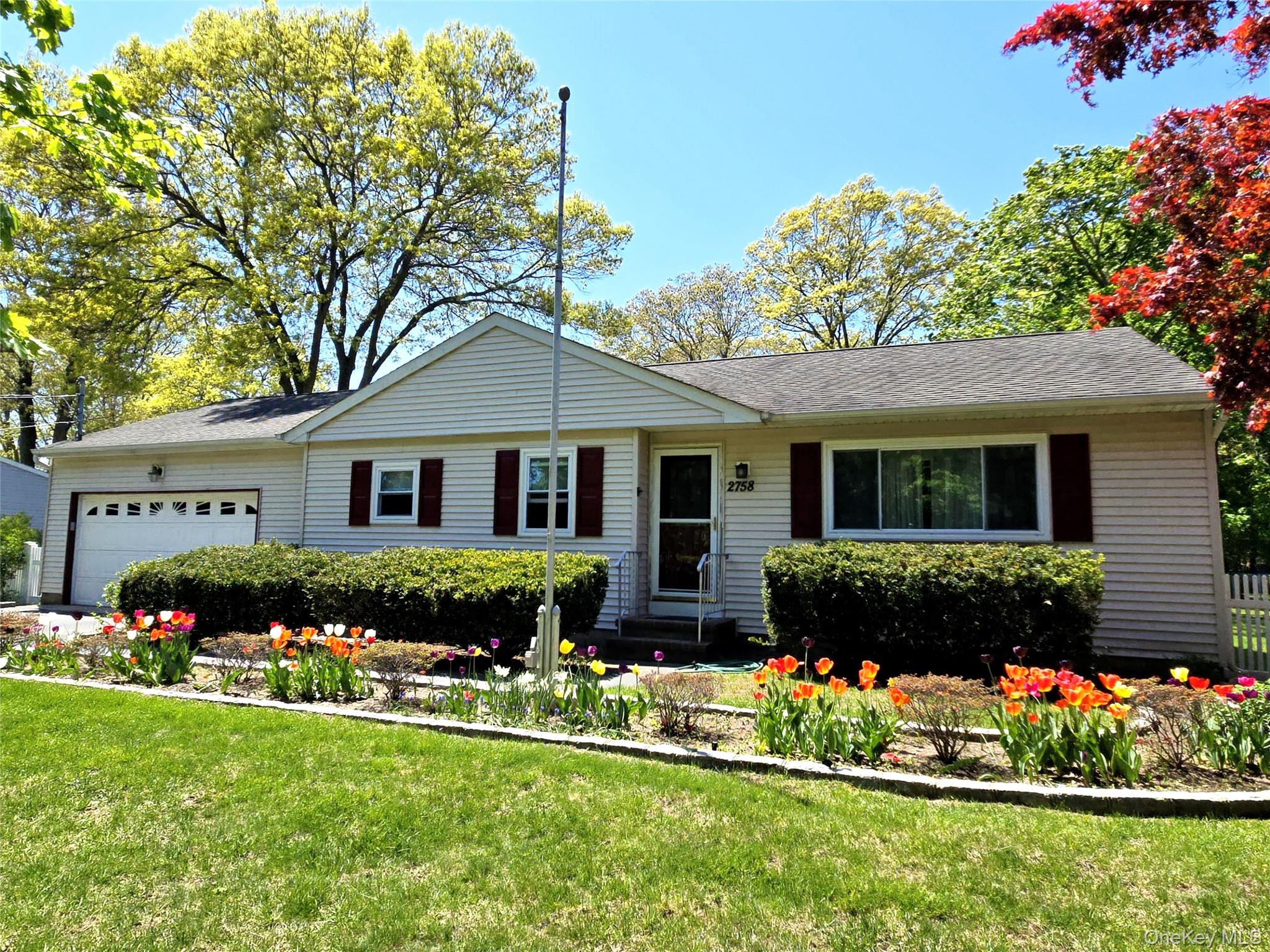 2758 N. Cedar Avenue