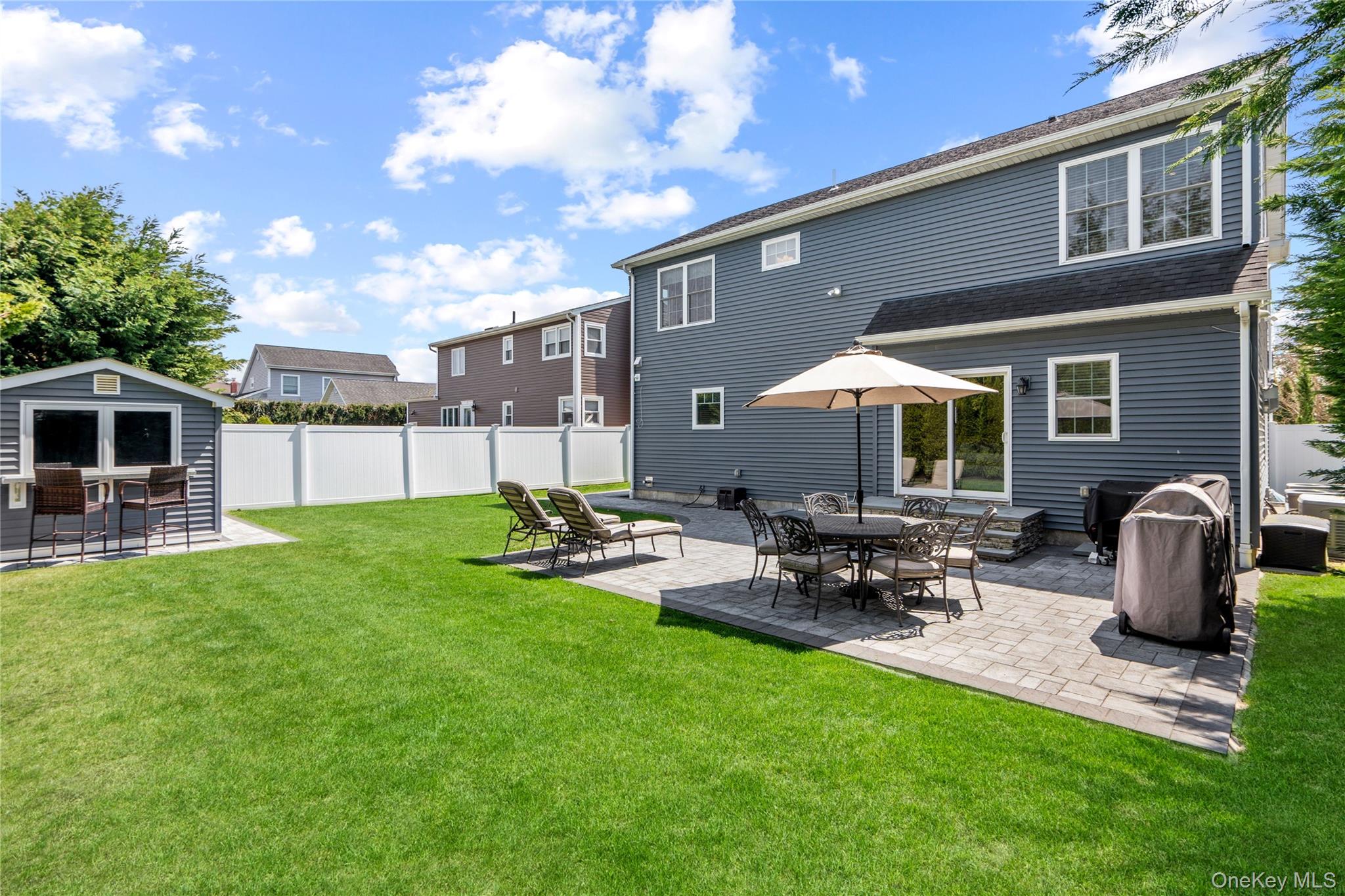 251 N Maple Street