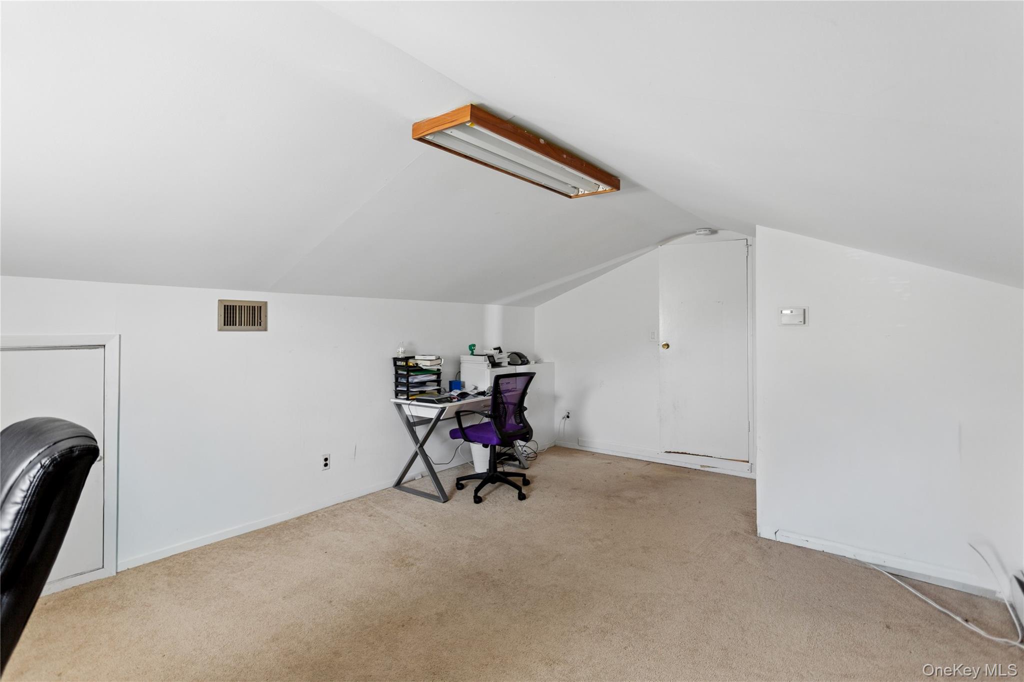 112 Ivy Lane