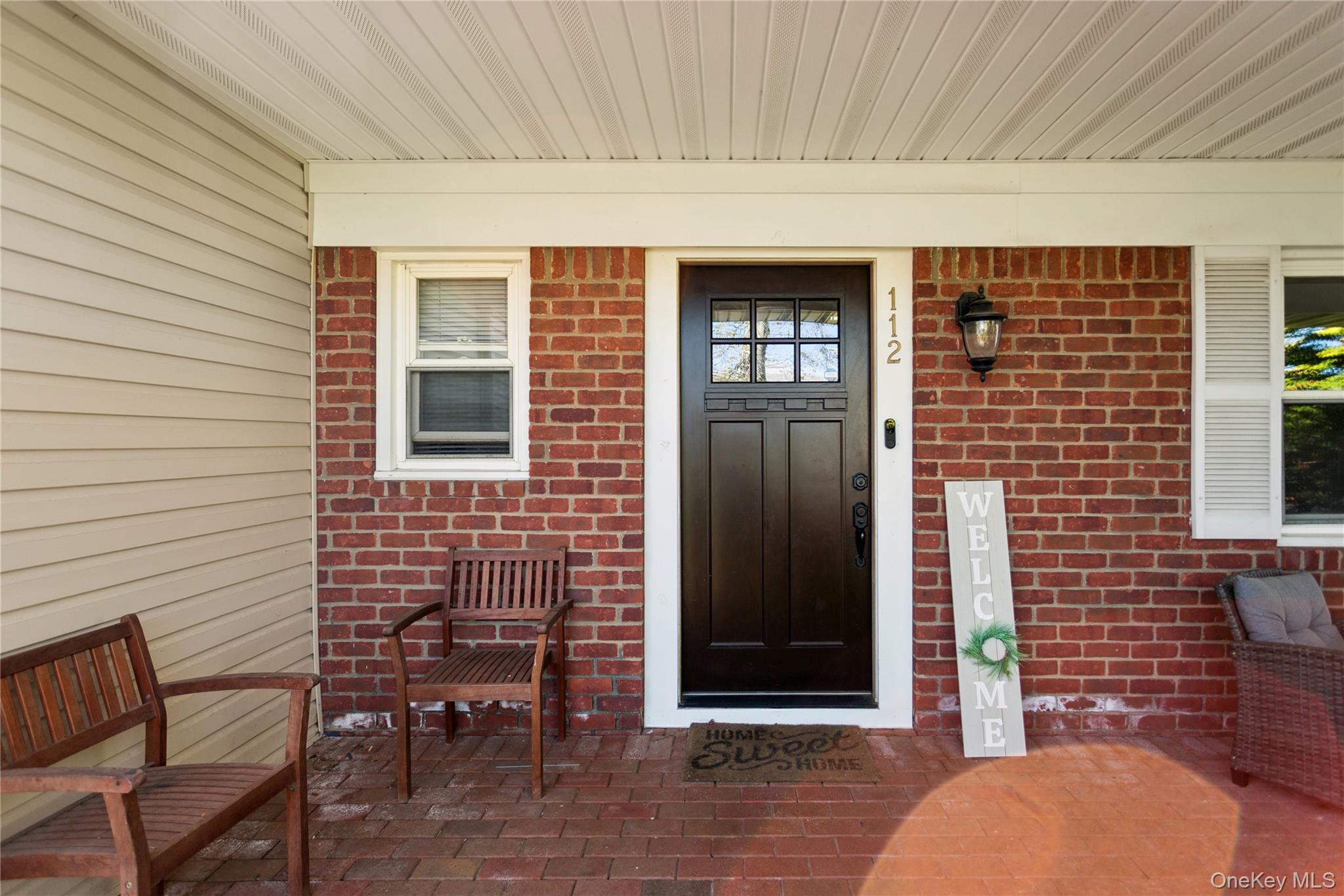 112 Ivy Lane