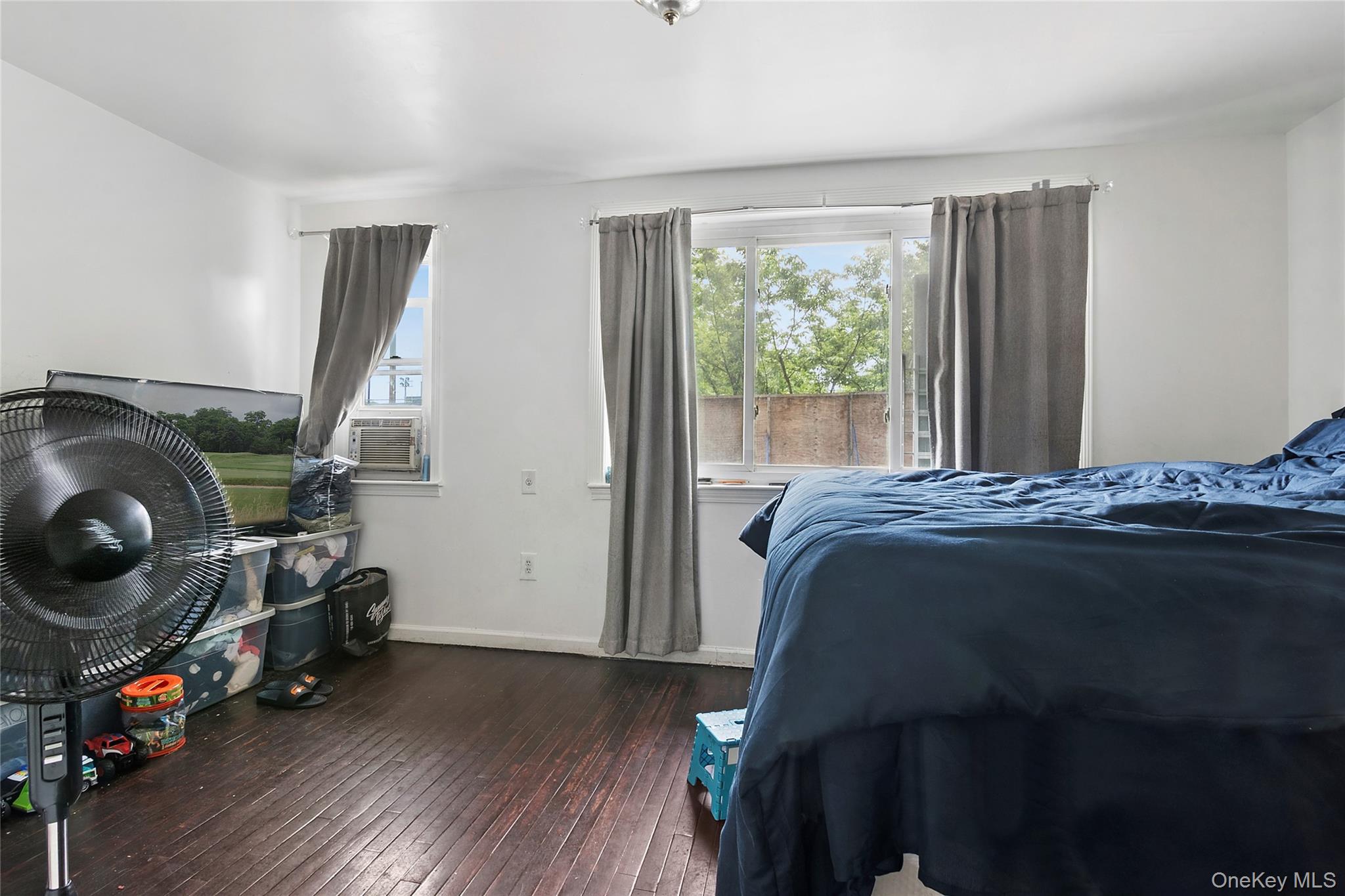 28 Saint Andrews Place Unit: 4