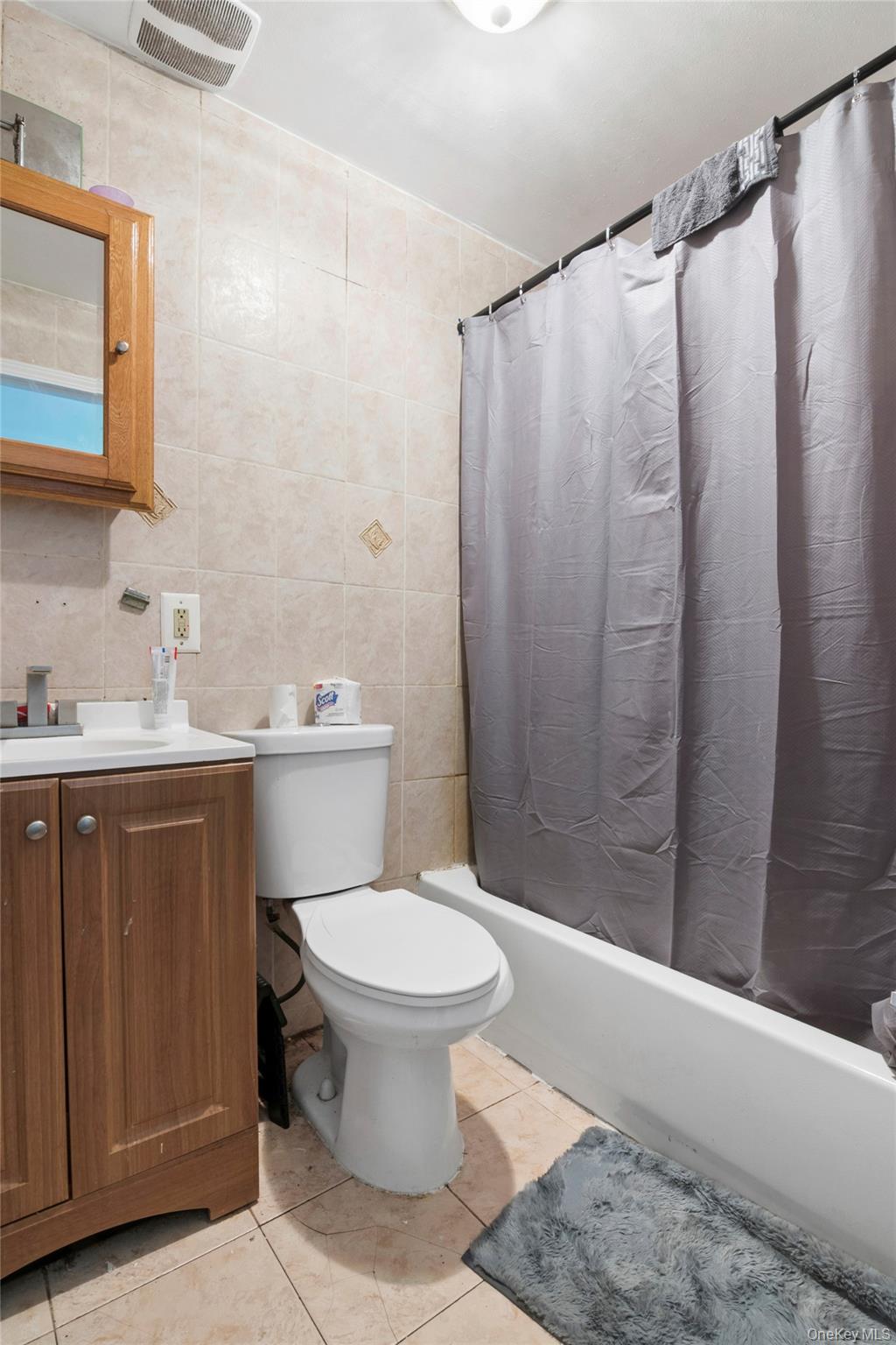 28 Saint Andrews Place Unit: 4