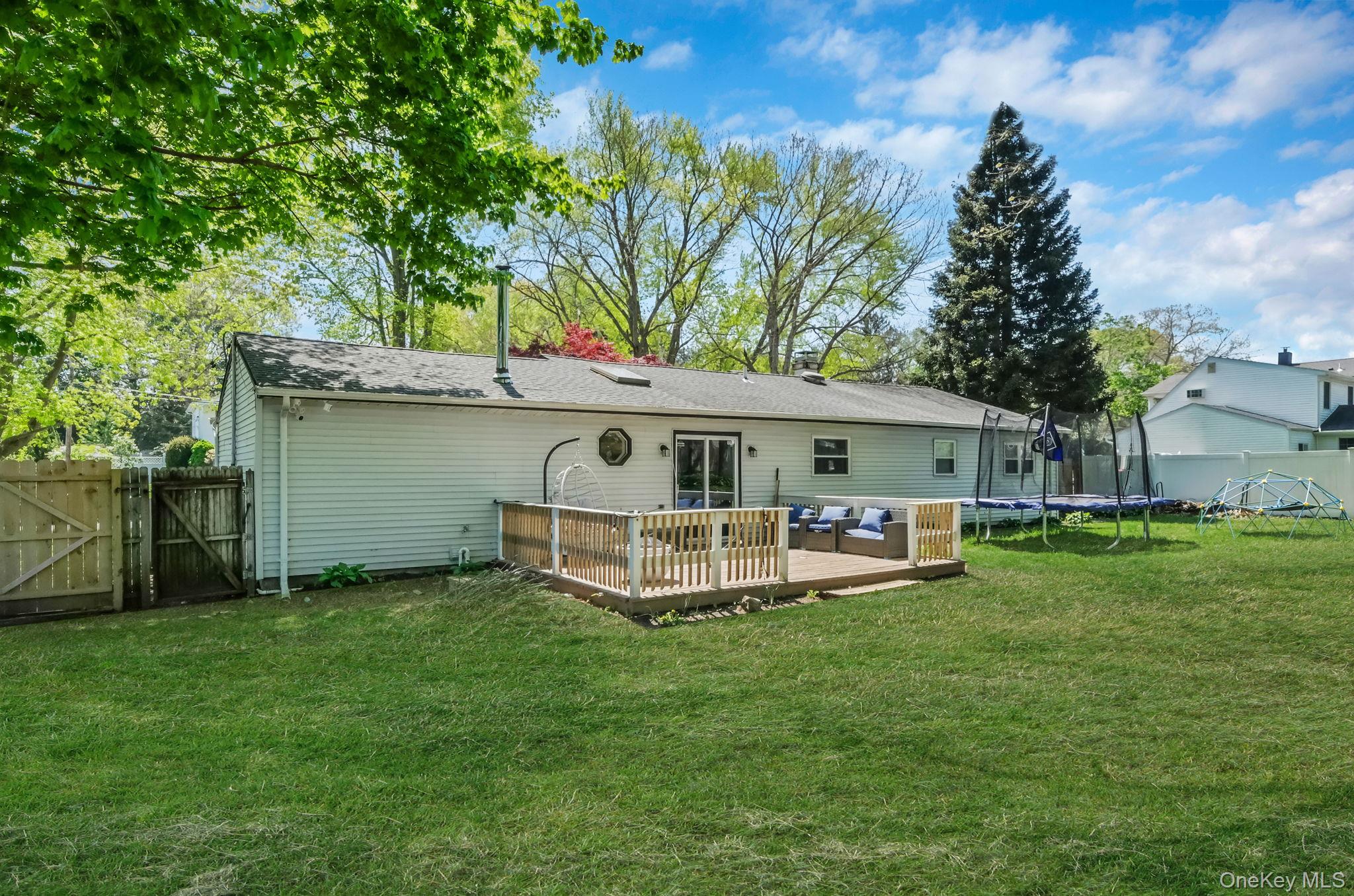 5 Oakwood Avenue