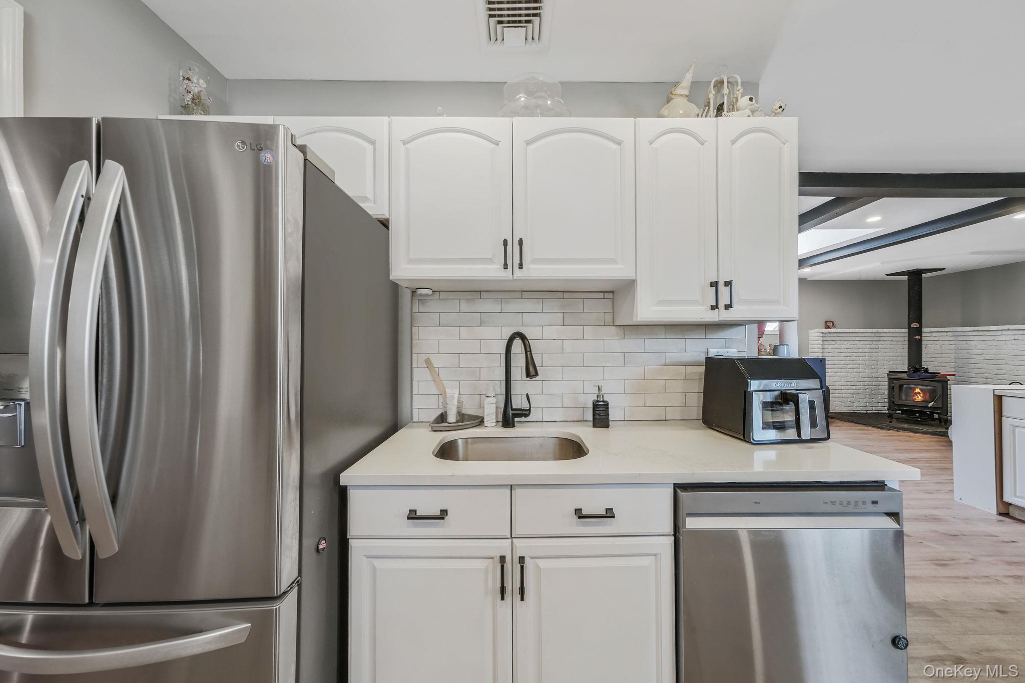 5 Oakwood Avenue
