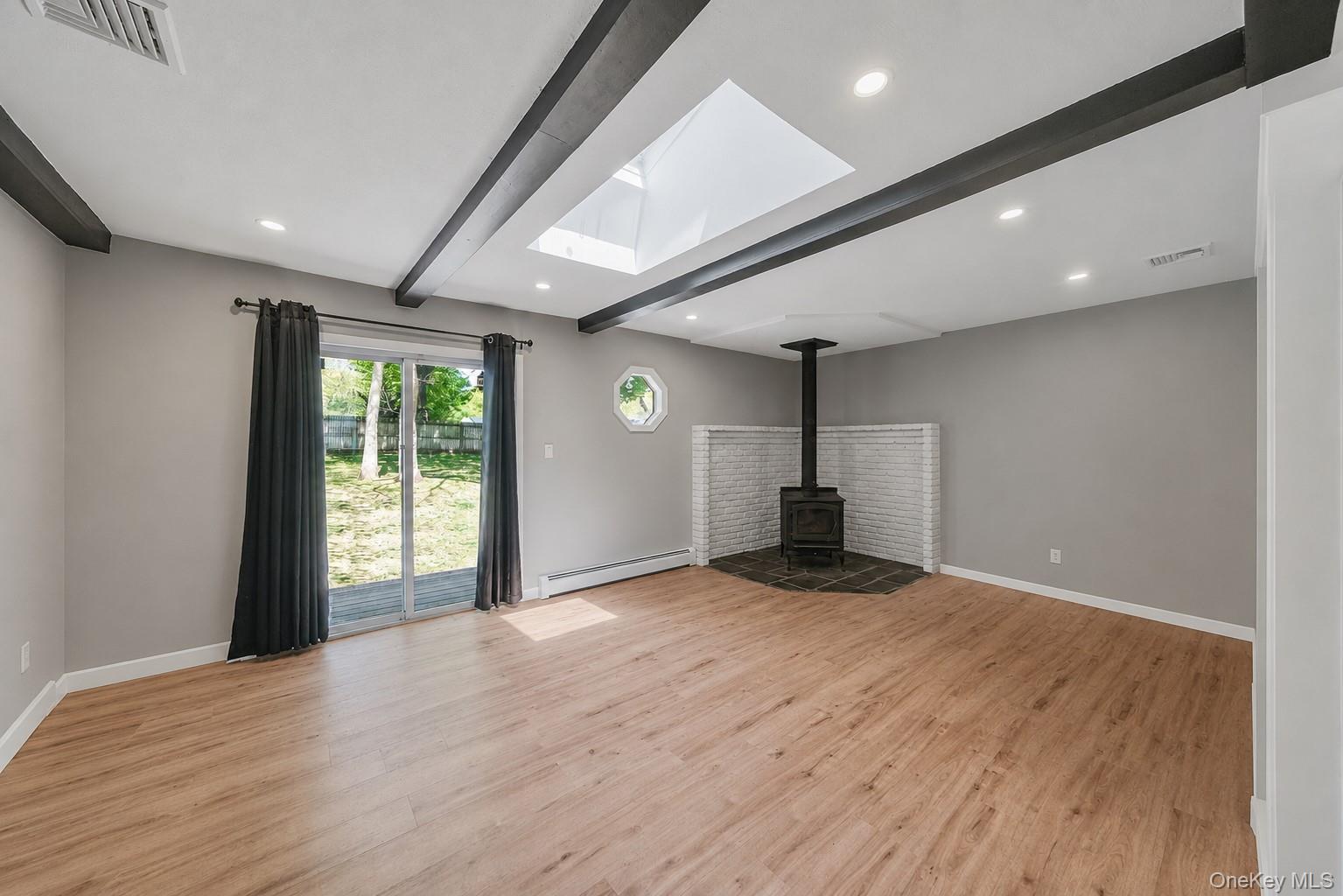 5 Oakwood Avenue