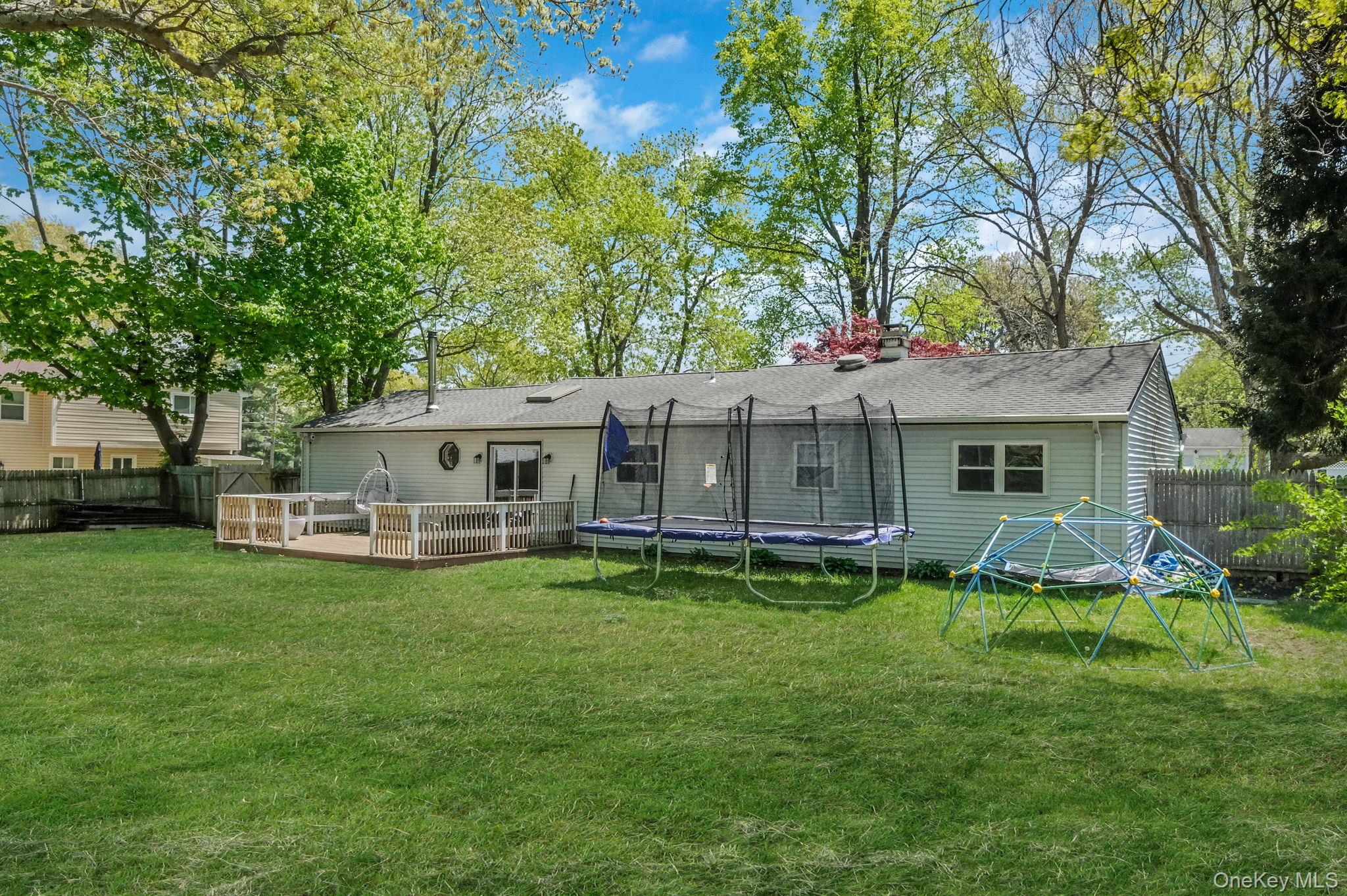 5 Oakwood Avenue