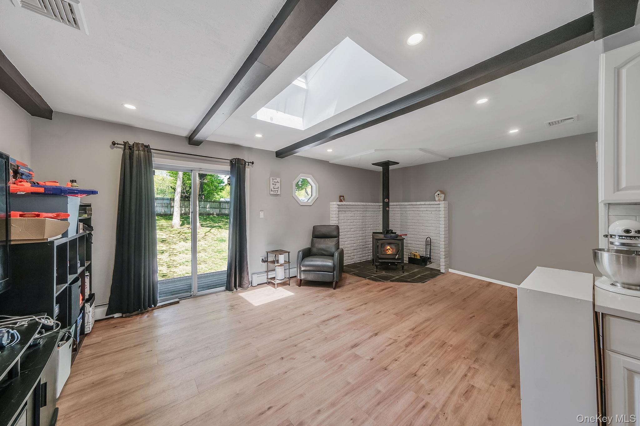 5 Oakwood Avenue