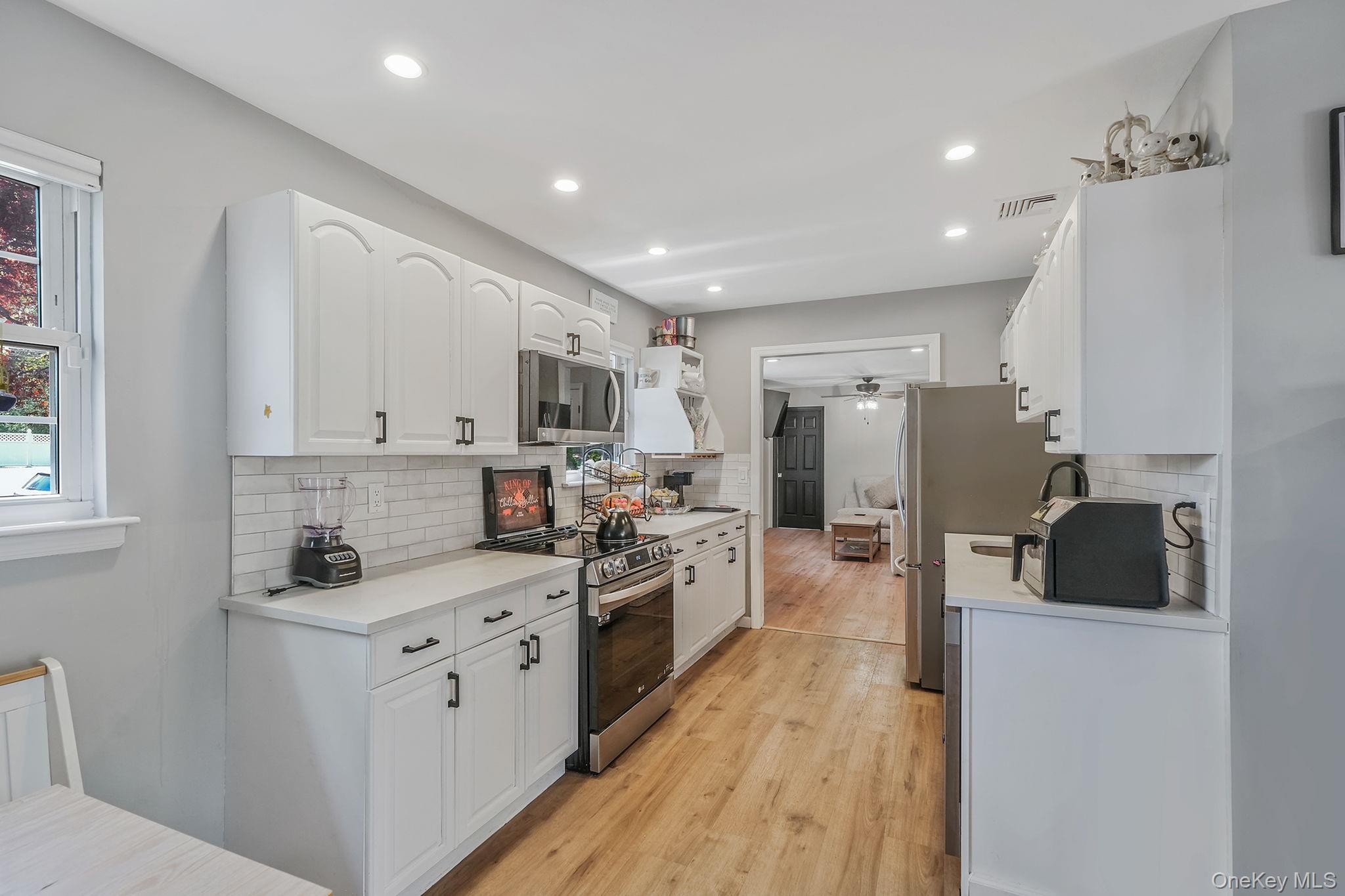 5 Oakwood Avenue