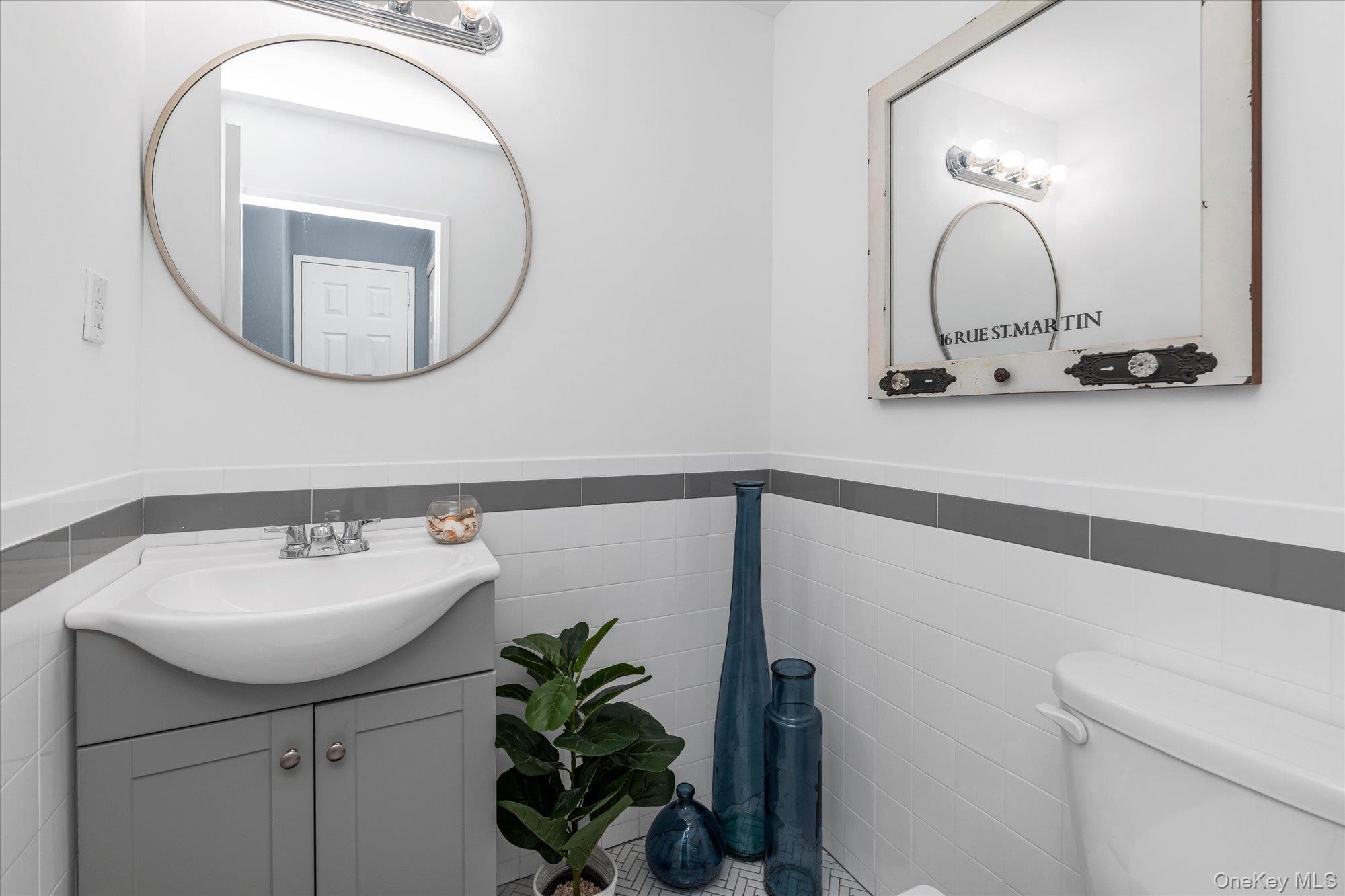 360 Shore Road Unit: 2C
