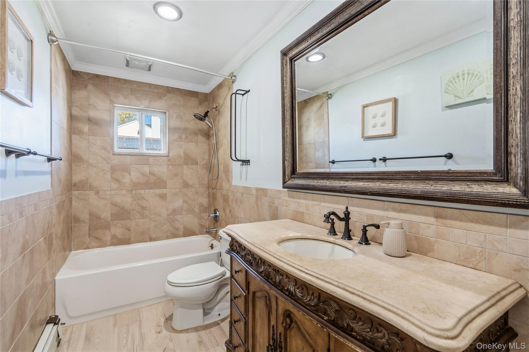 82 Robinwood Drive