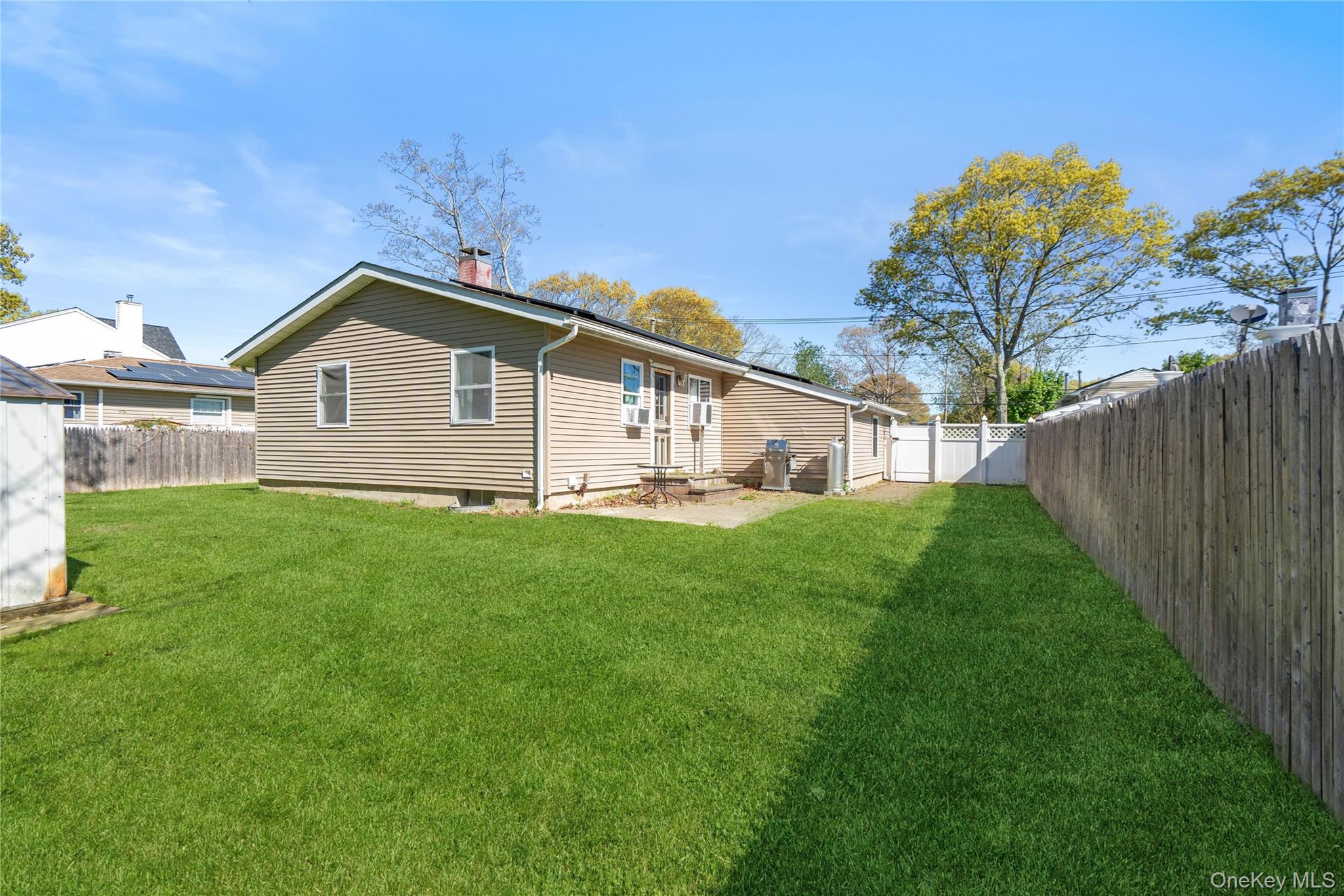 82 Robinwood Drive